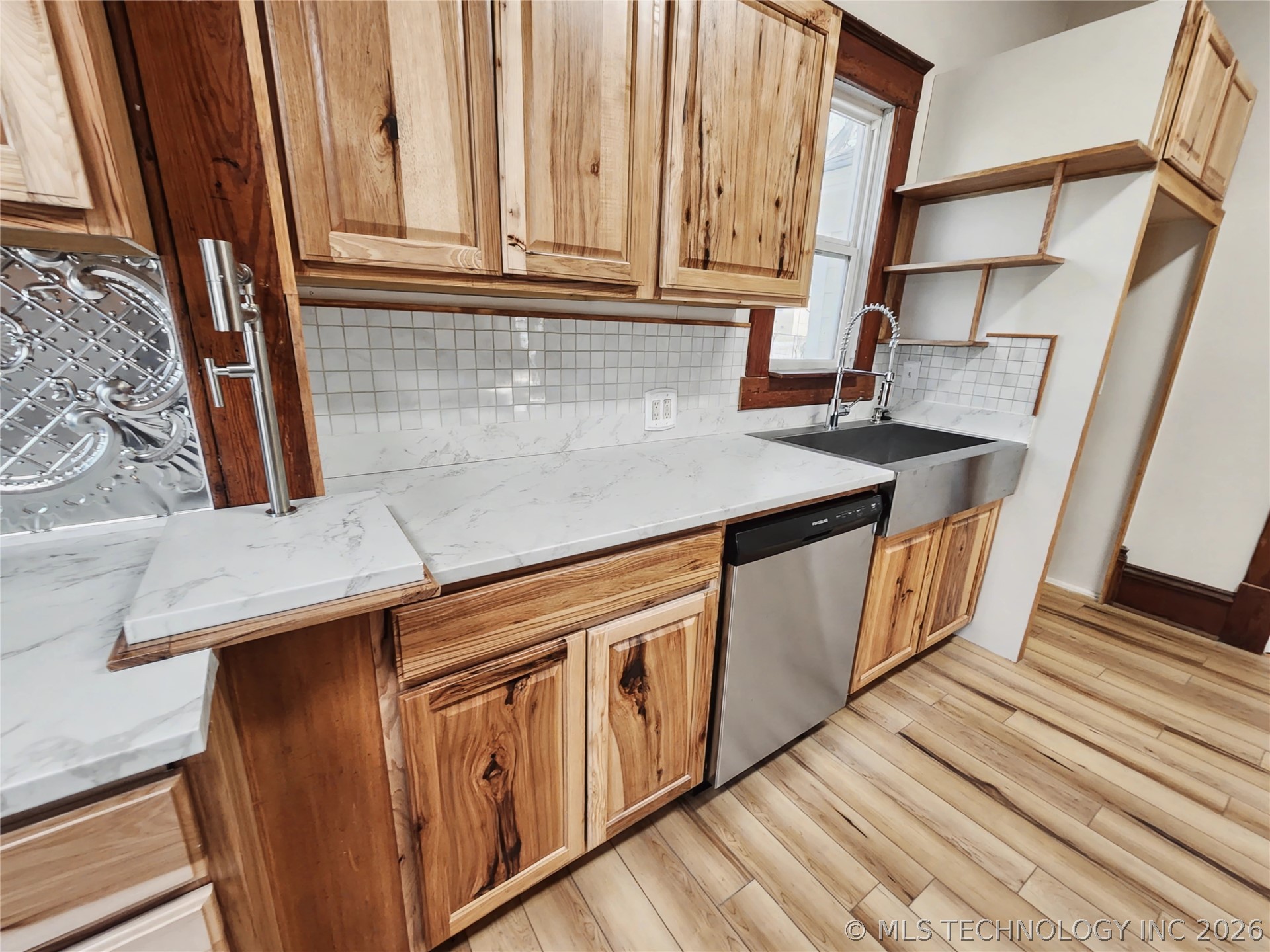 611 Goingsnake Street Property Photo 40