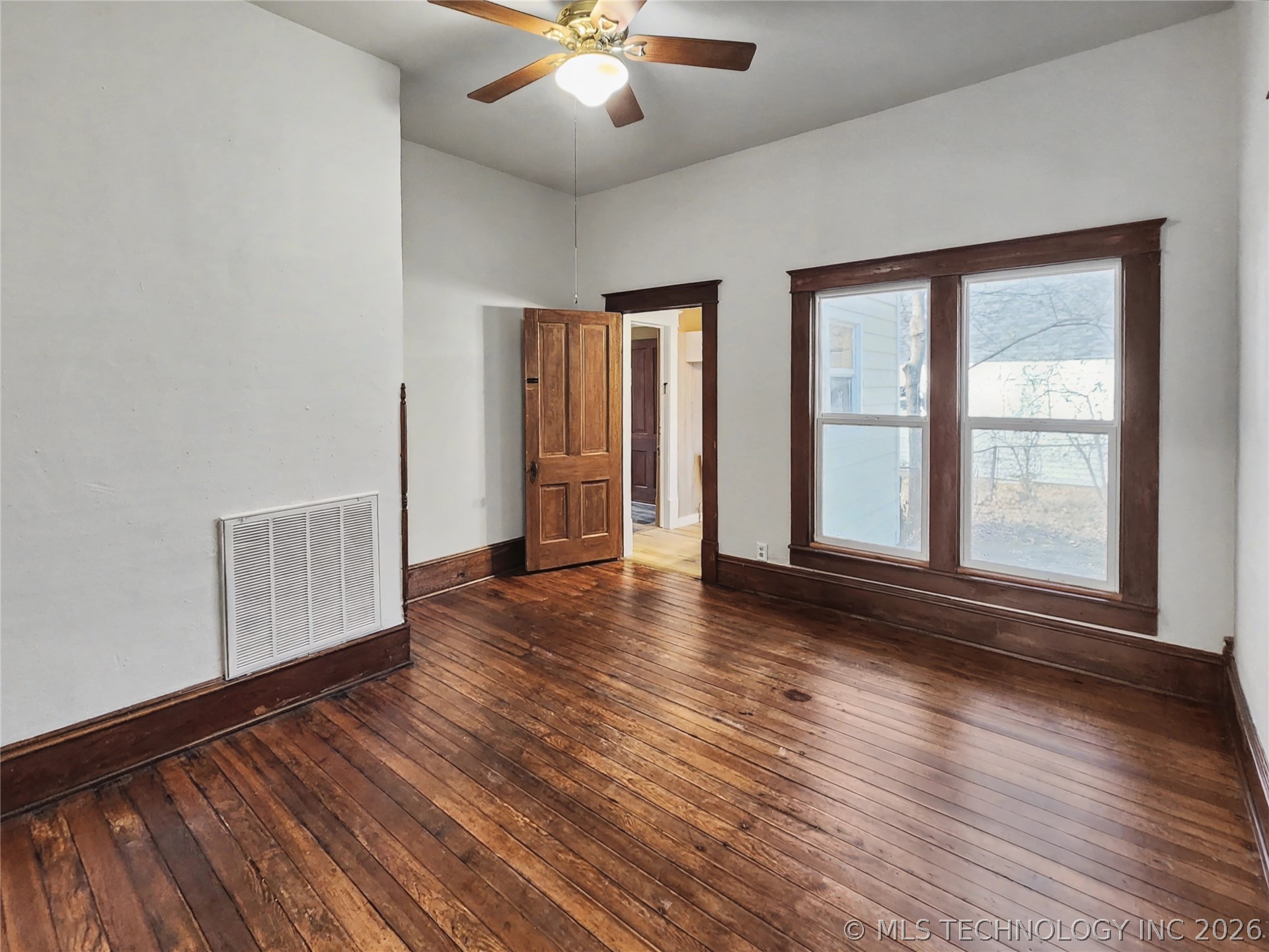 611 Goingsnake Street Property Photo 62