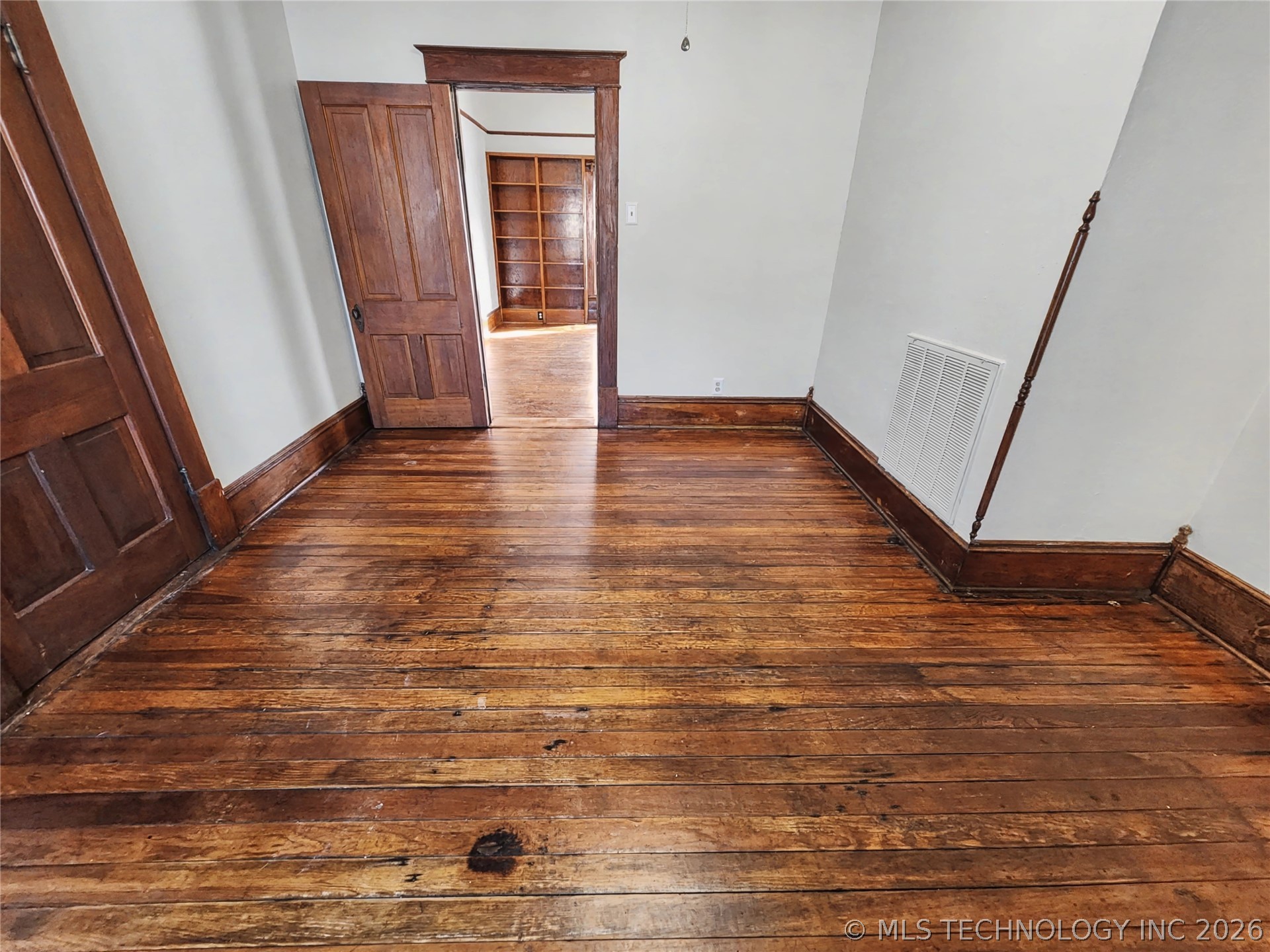 611 Goingsnake Street Property Photo 66