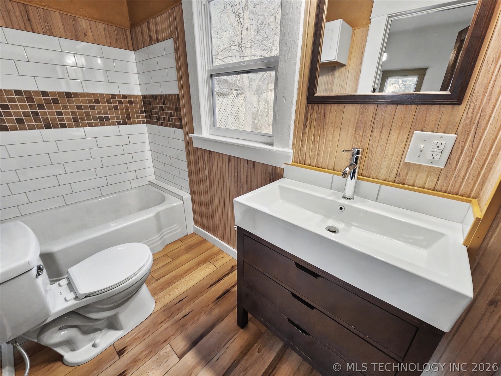 611 Goingsnake Street Property Photo 68