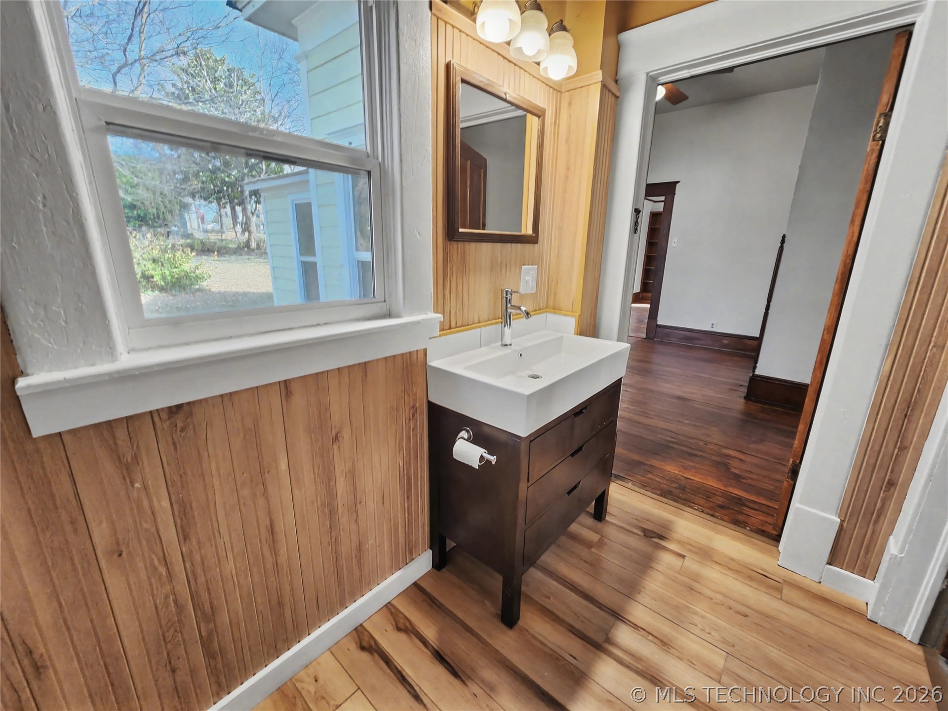 611 Goingsnake Street Property Photo 70
