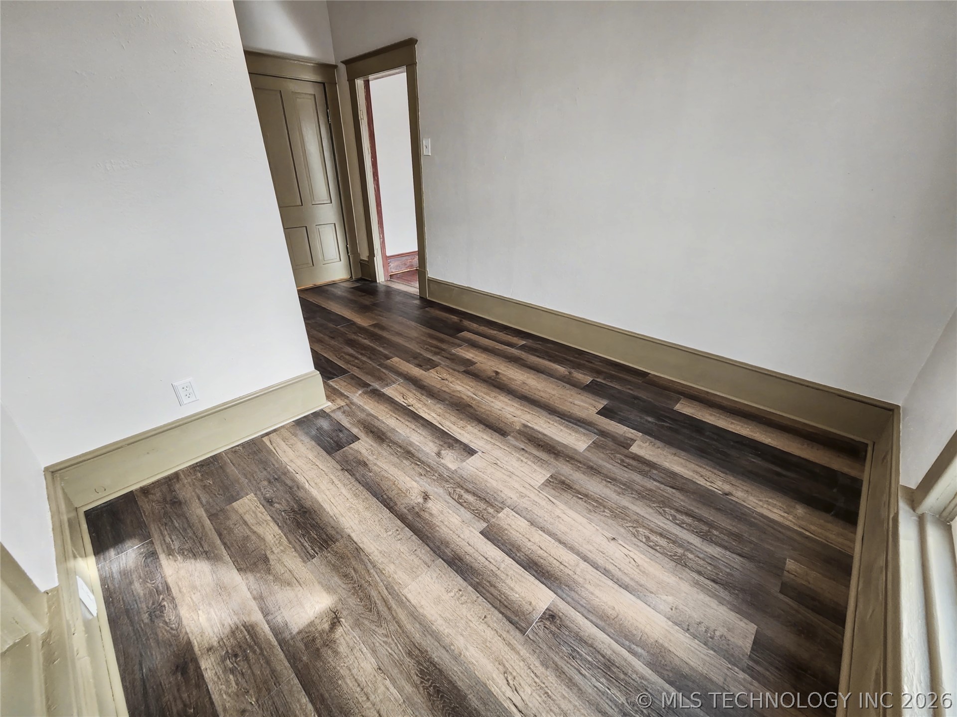 611 Goingsnake Street Property Photo 75
