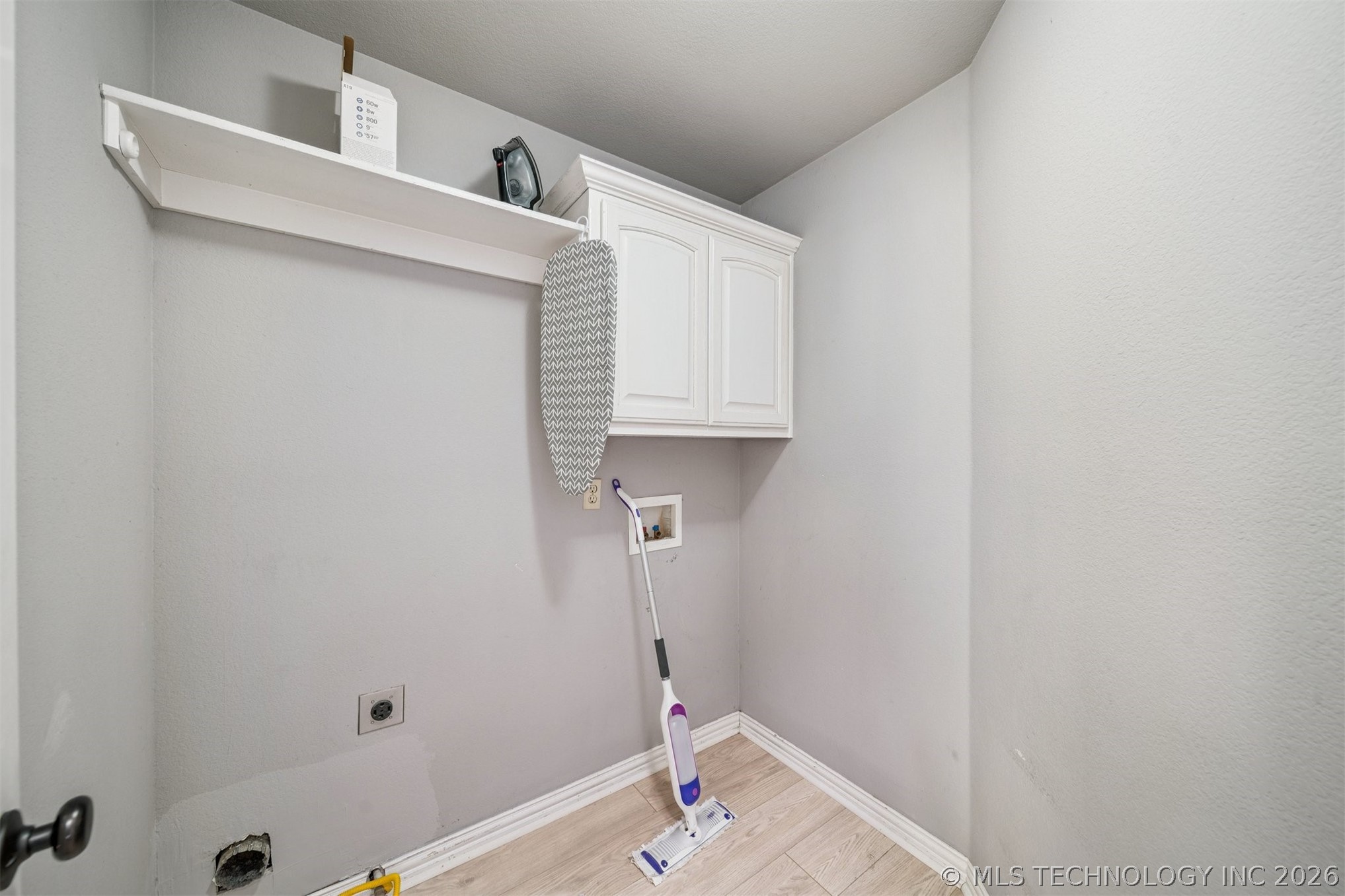 1417 E 145th Street S Property Photo 19