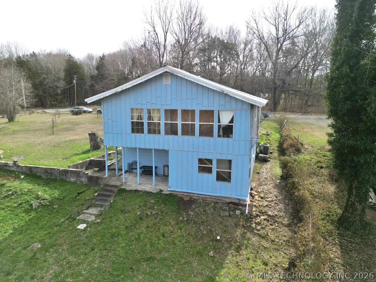 110 W Lakeshore Drive Property Photo 44