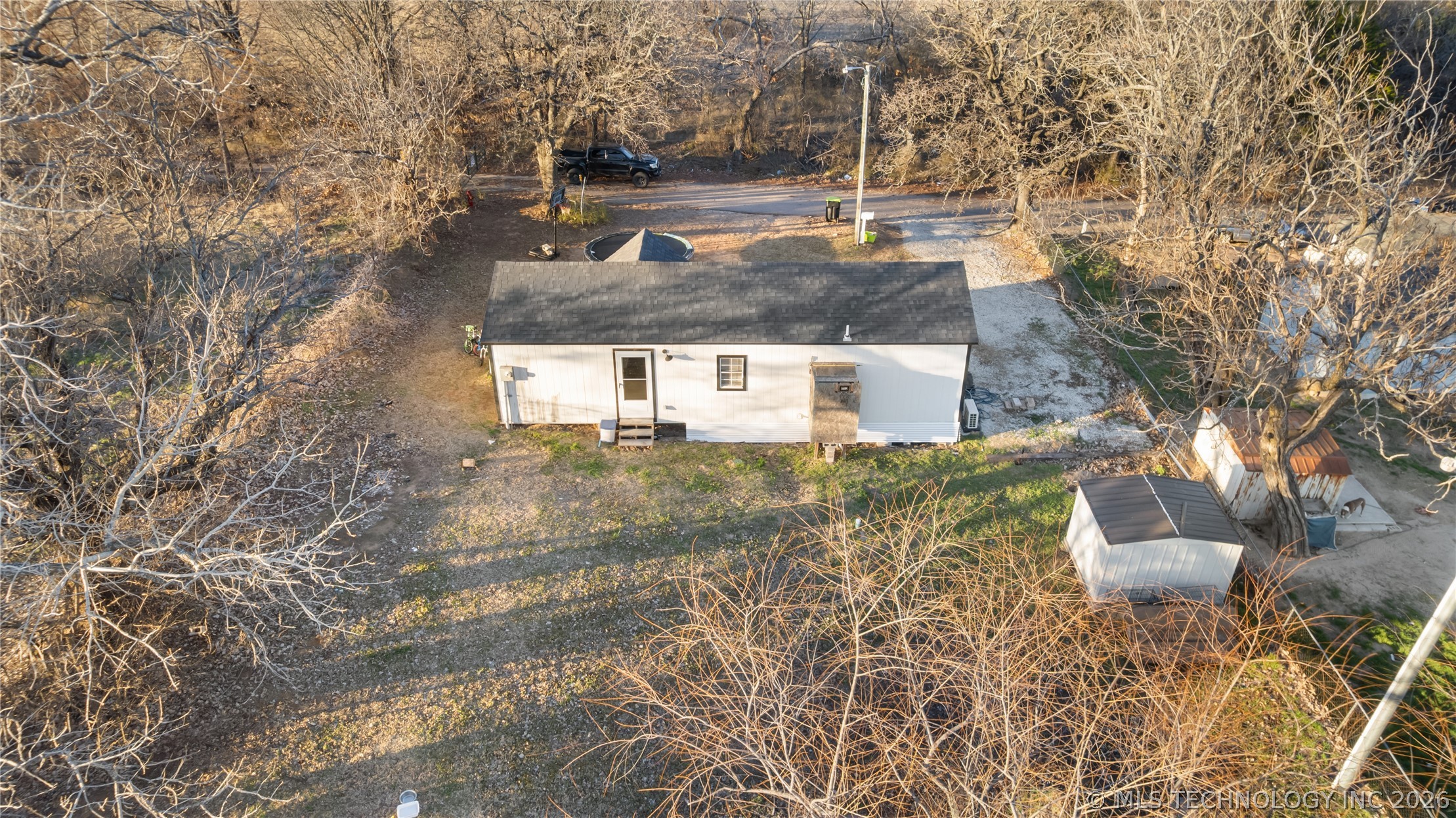 229 W Tower Property Photo 15
