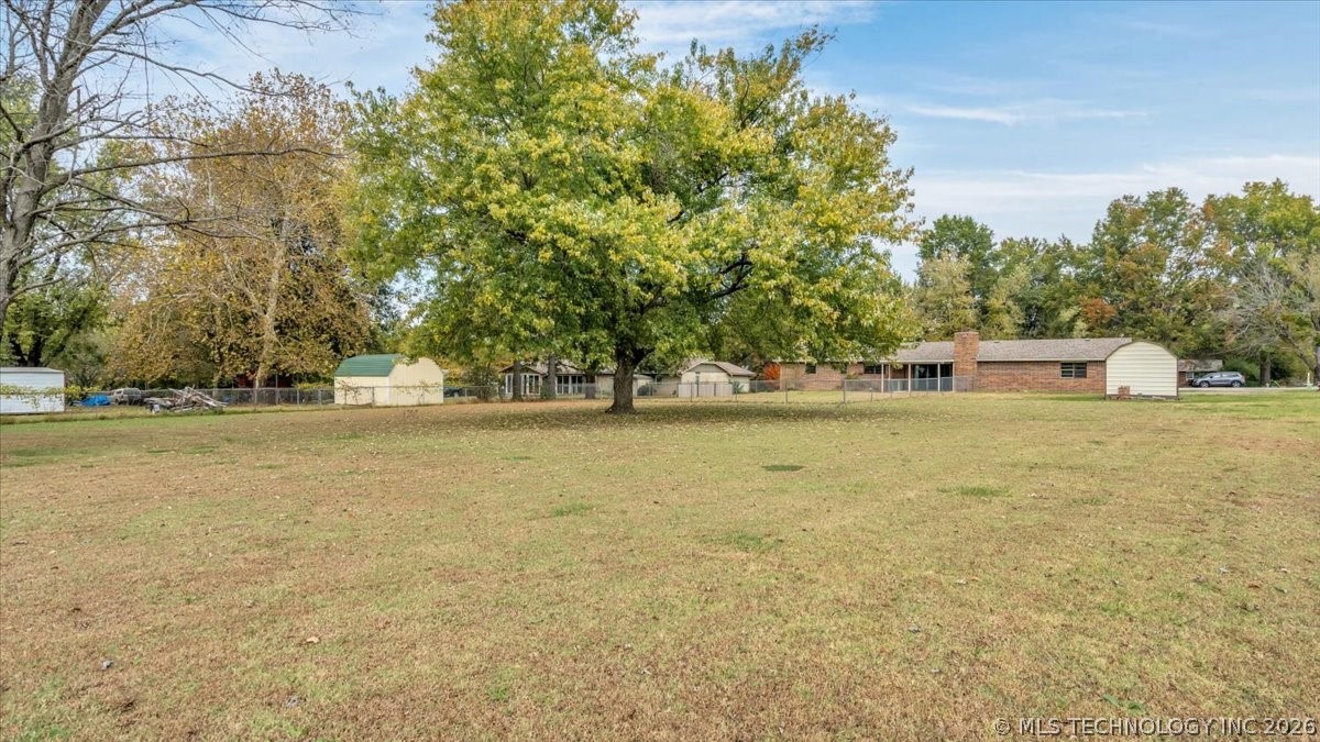 7212 E Battenfield Drive Property Photo 19