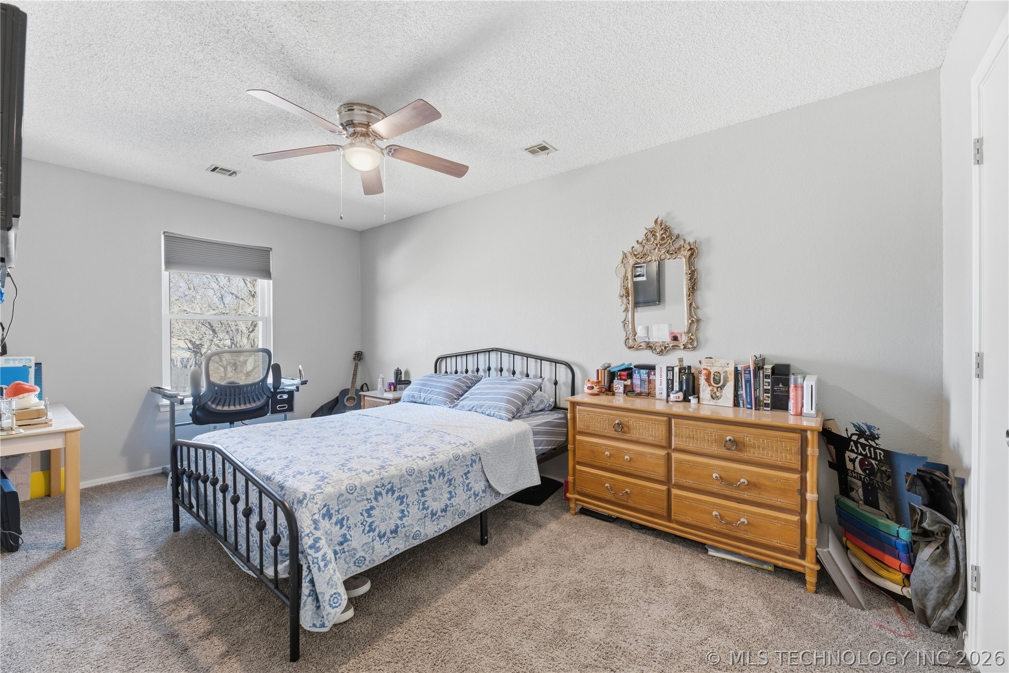 7209 S Peach Avenue Property Photo 18