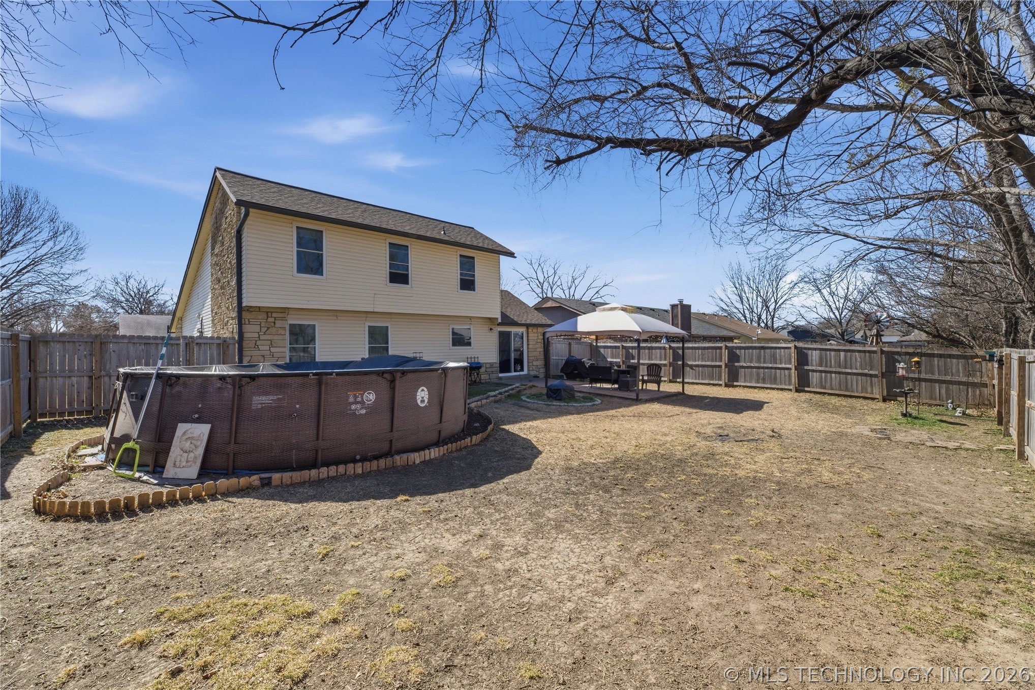 7209 S Peach Avenue Property Photo 27