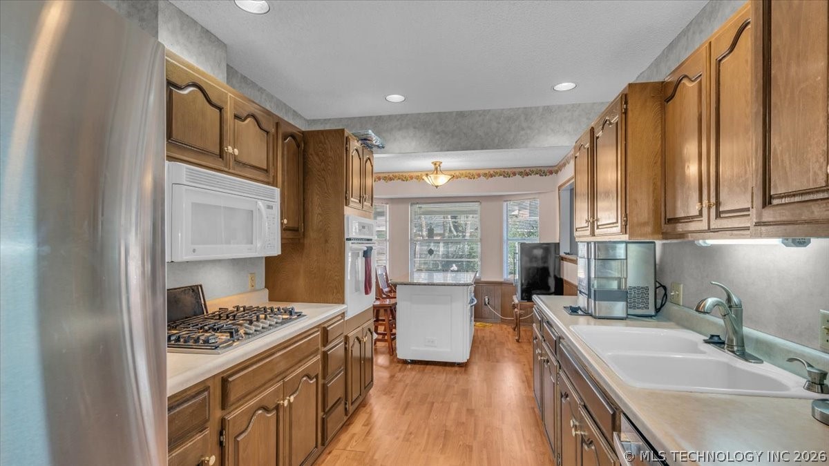 4009 S Maple Avenue Property Photo 10