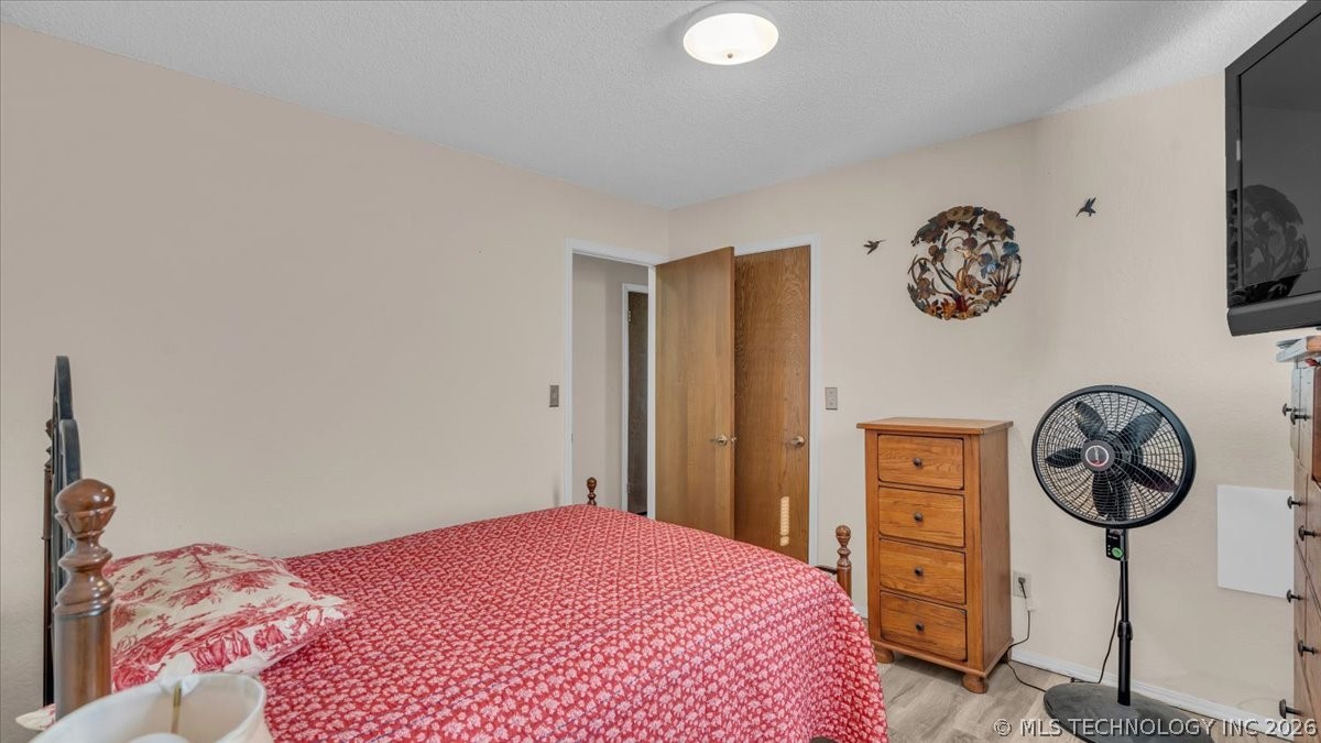 4009 S Maple Avenue Property Photo 15