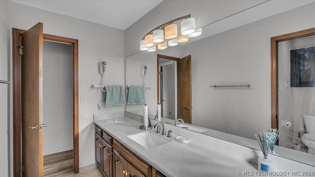 4009 S Maple Avenue Property Photo 25