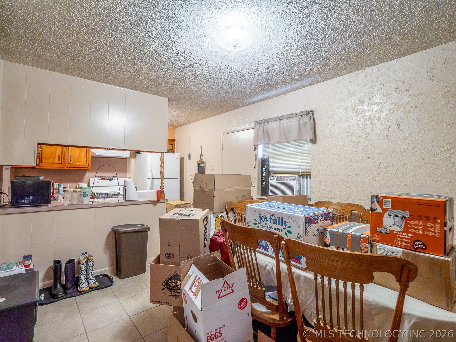 701 Macarthur Lane Property Photo 7