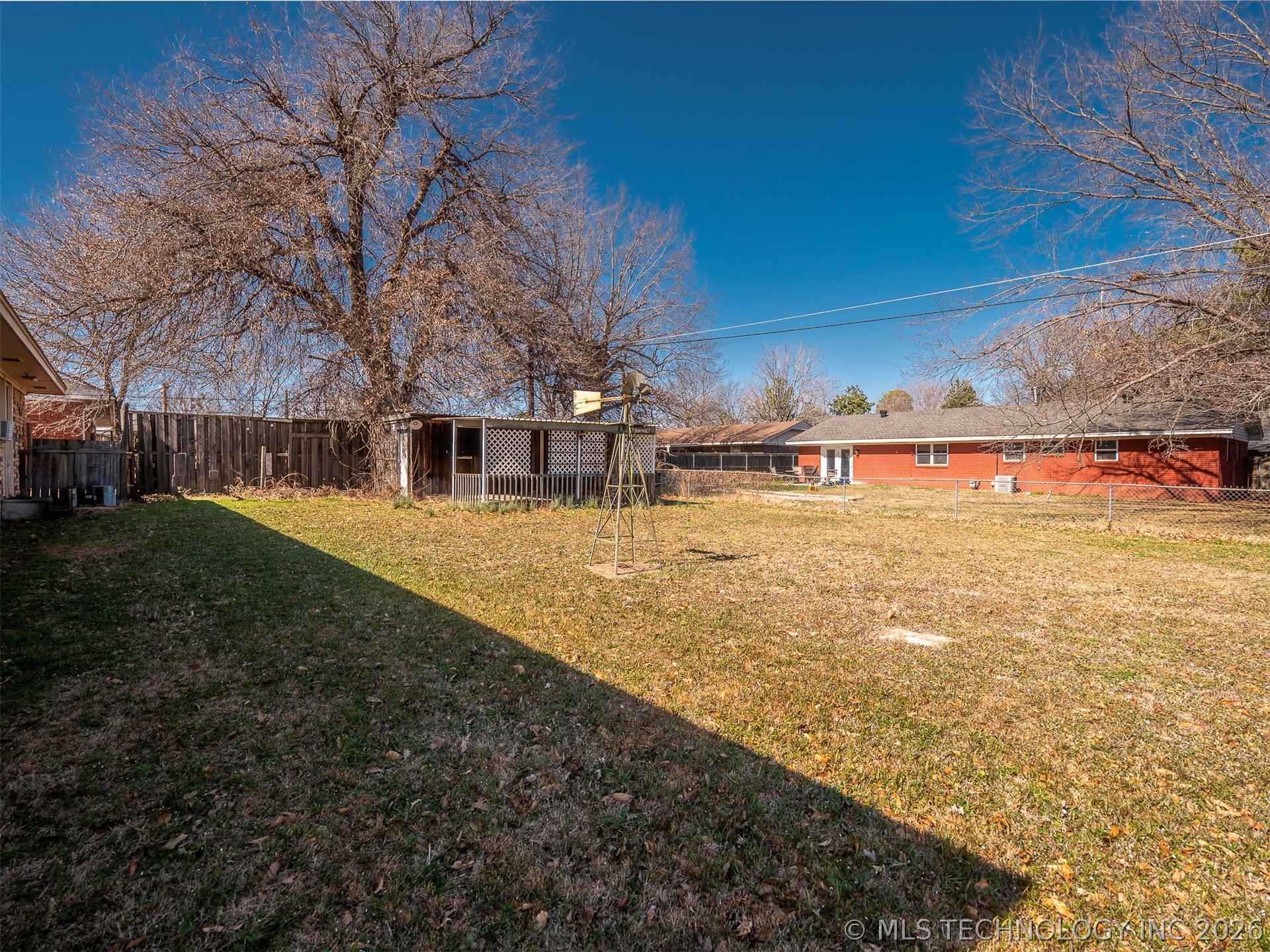 701 Macarthur Lane Property Photo 30