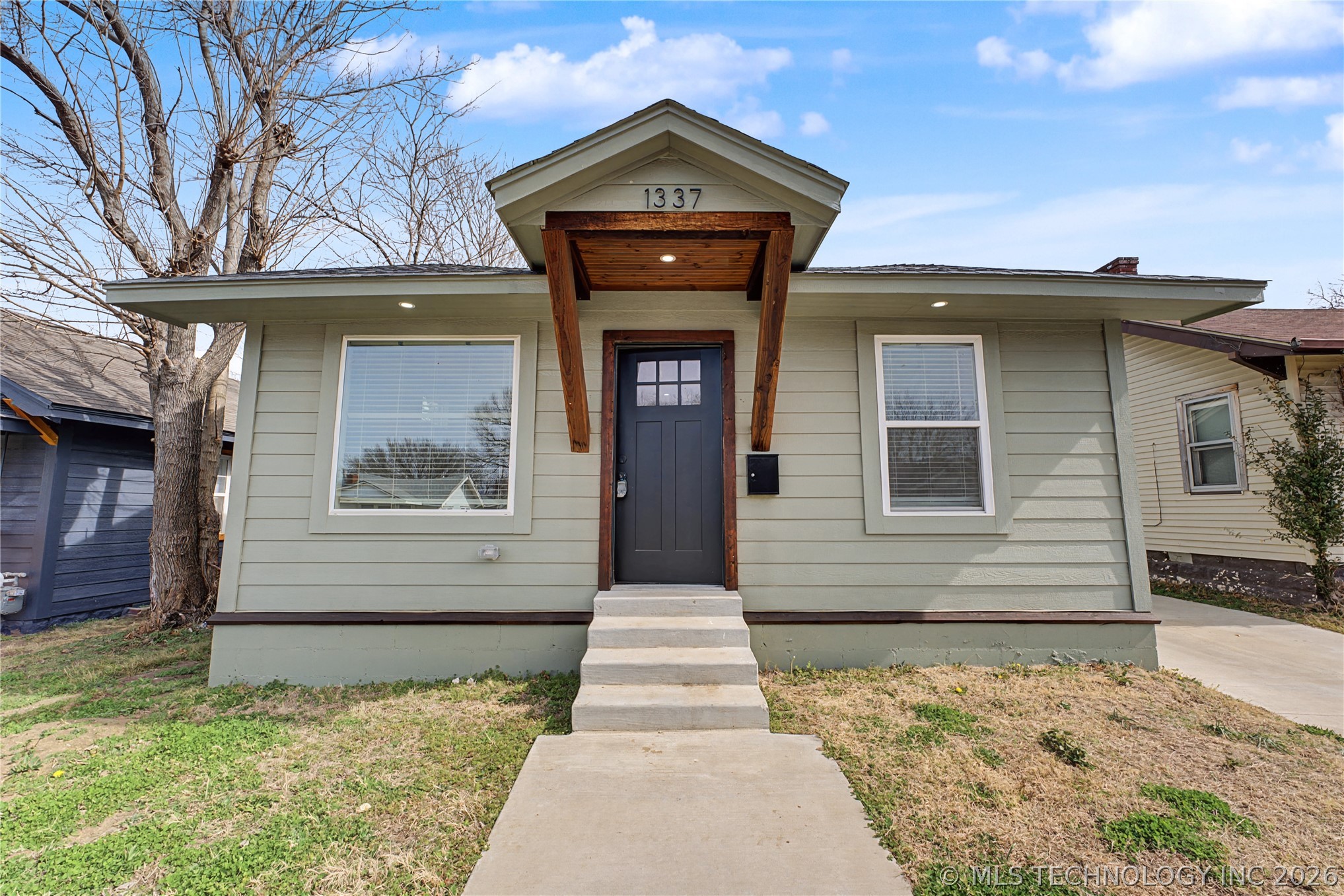 1337 N Boston Place