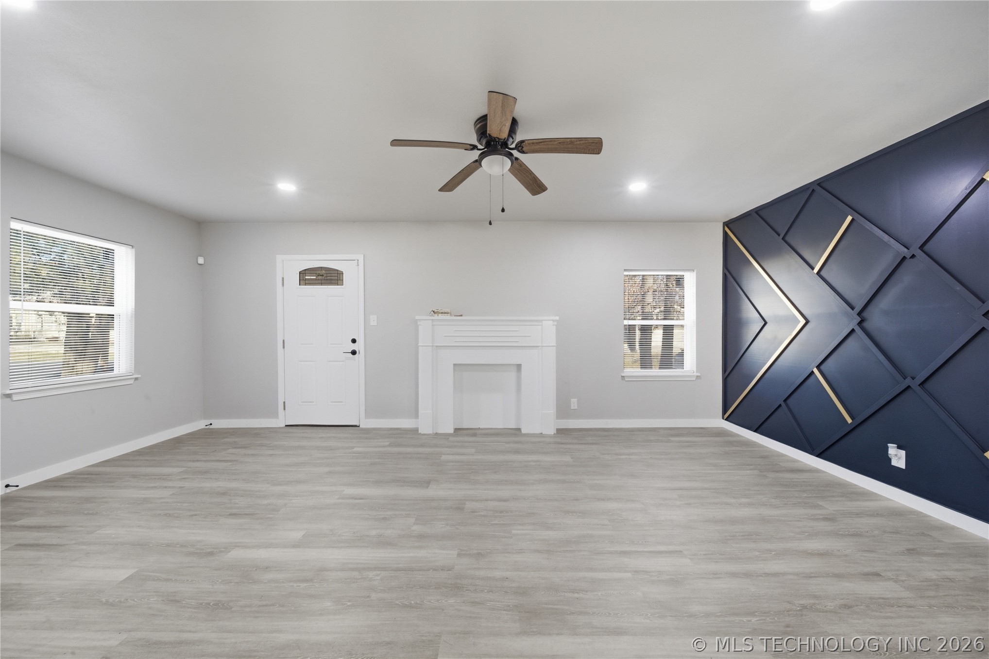 2301 Denver Street Property Photo 8