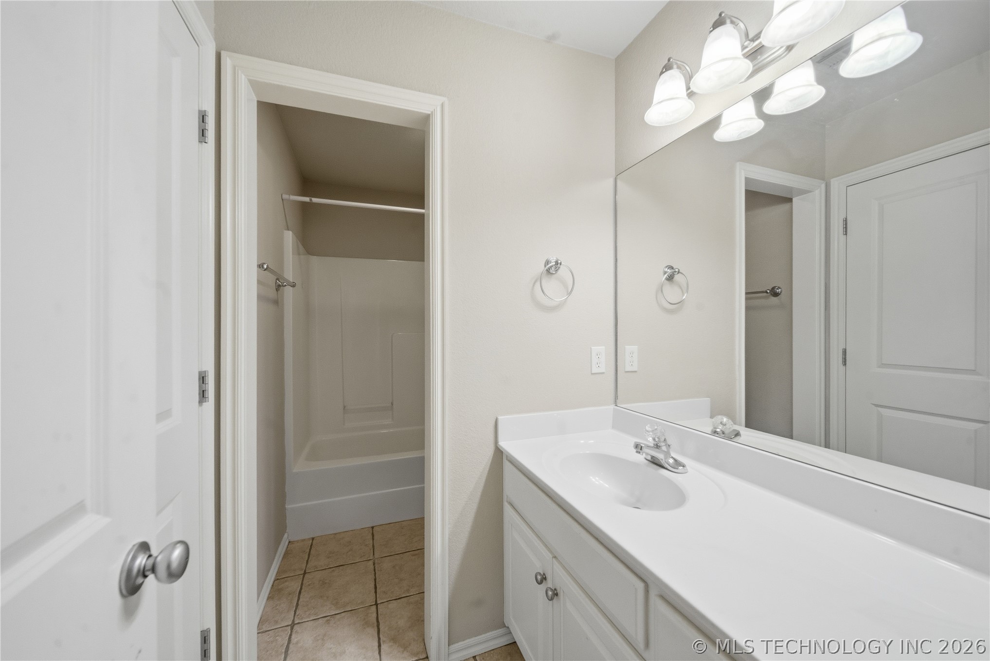 11602 S Mulberry Lane Property Photo 18