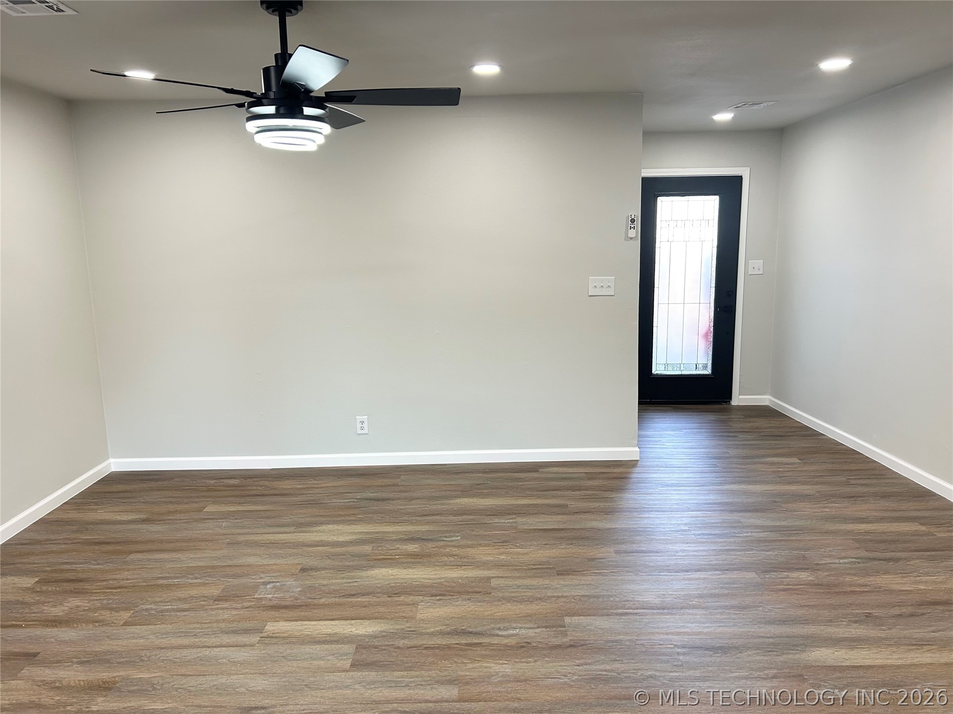 10114 E 23rd Street Property Photo 5