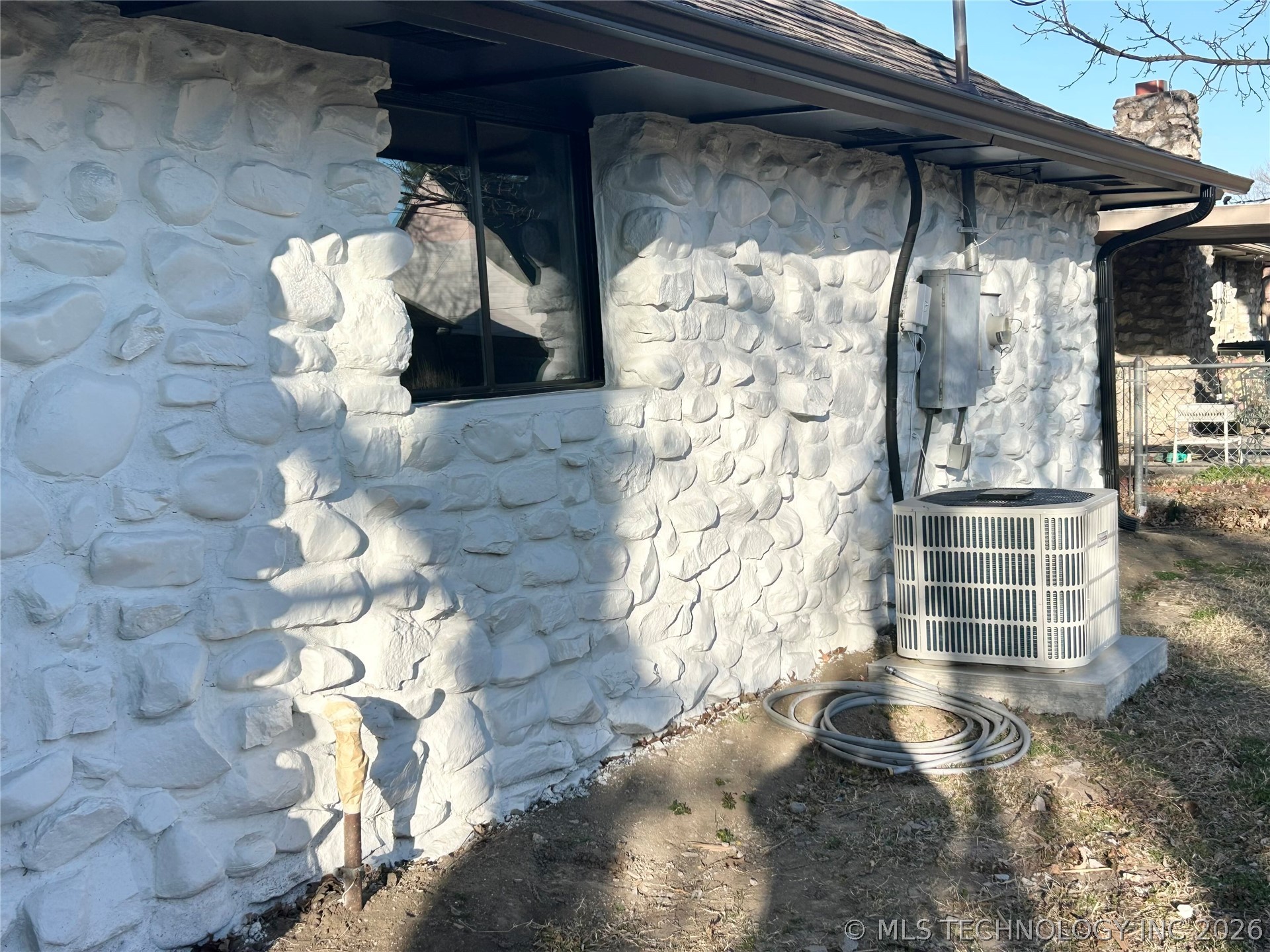 10114 E 23rd Street Property Photo 7