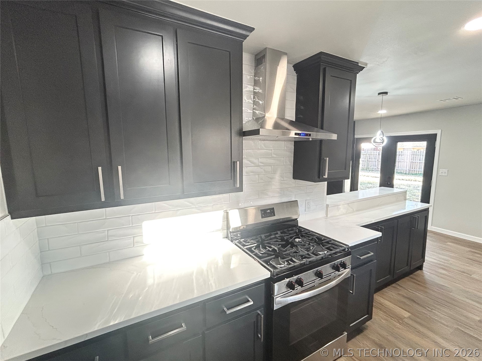 10114 E 23rd Street Property Photo 10