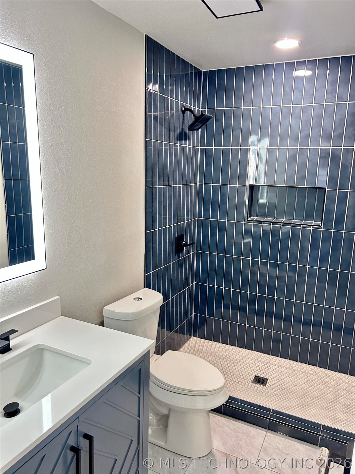 10114 E 23rd Street Property Photo 15