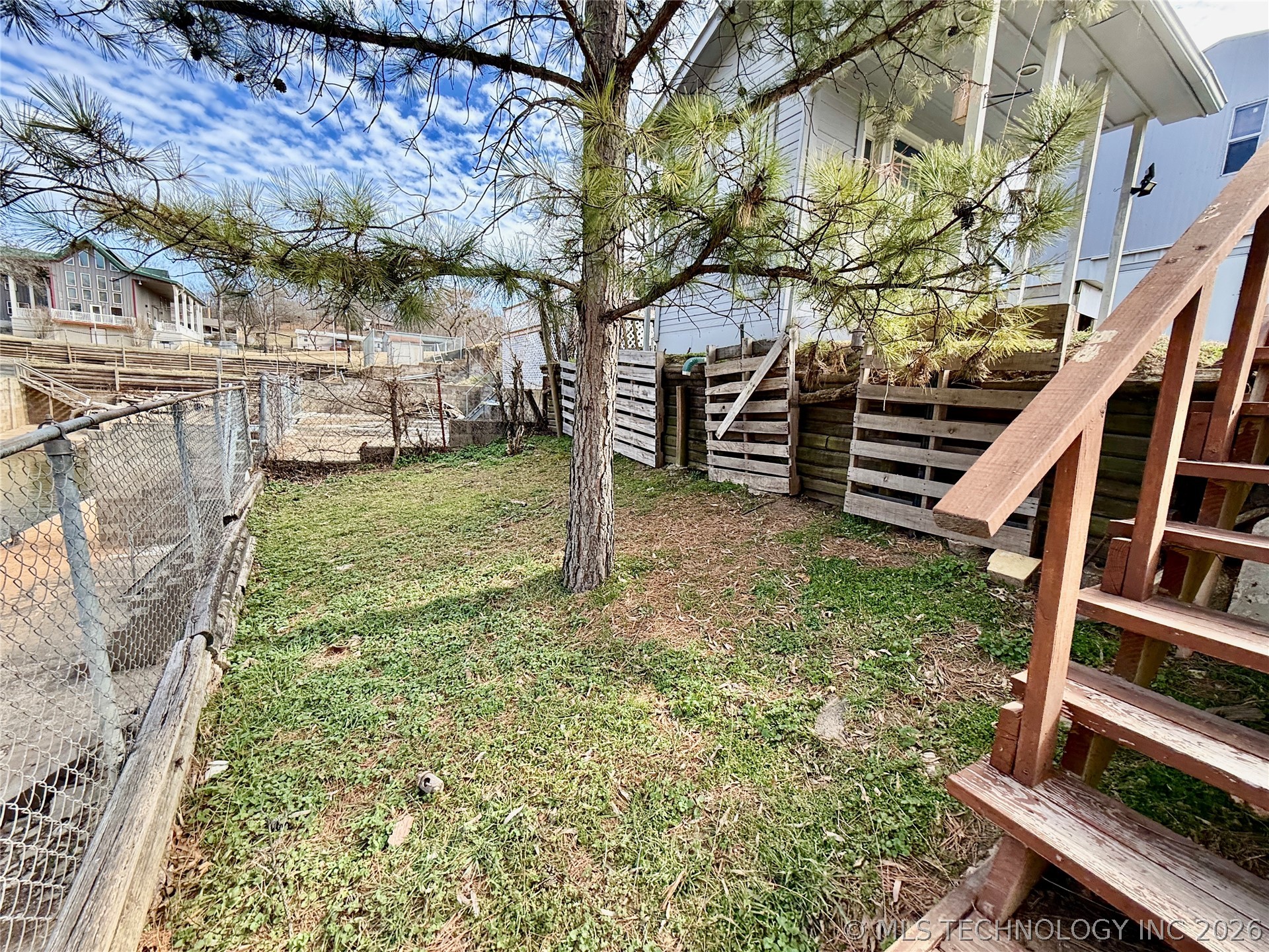 18 W Elm Drive Property Photo 40