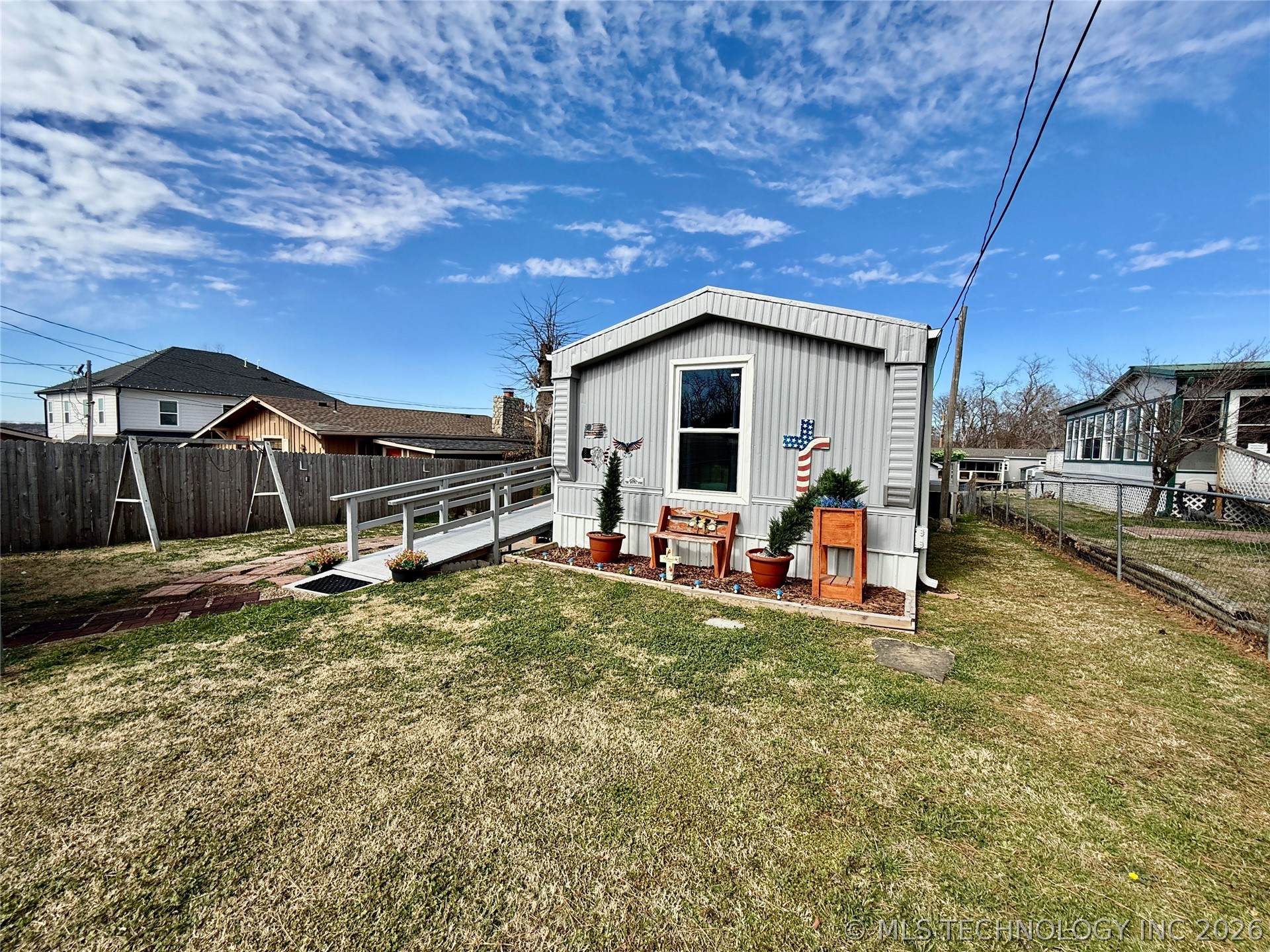 18 W Elm Drive Property Photo 47
