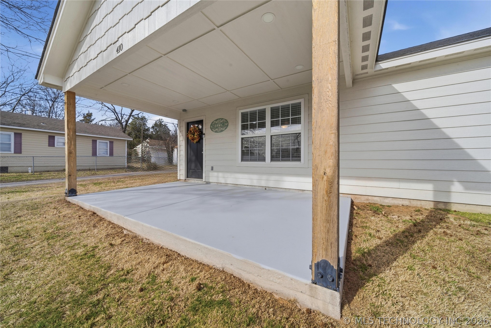410 W Fox Street Property Photo 5