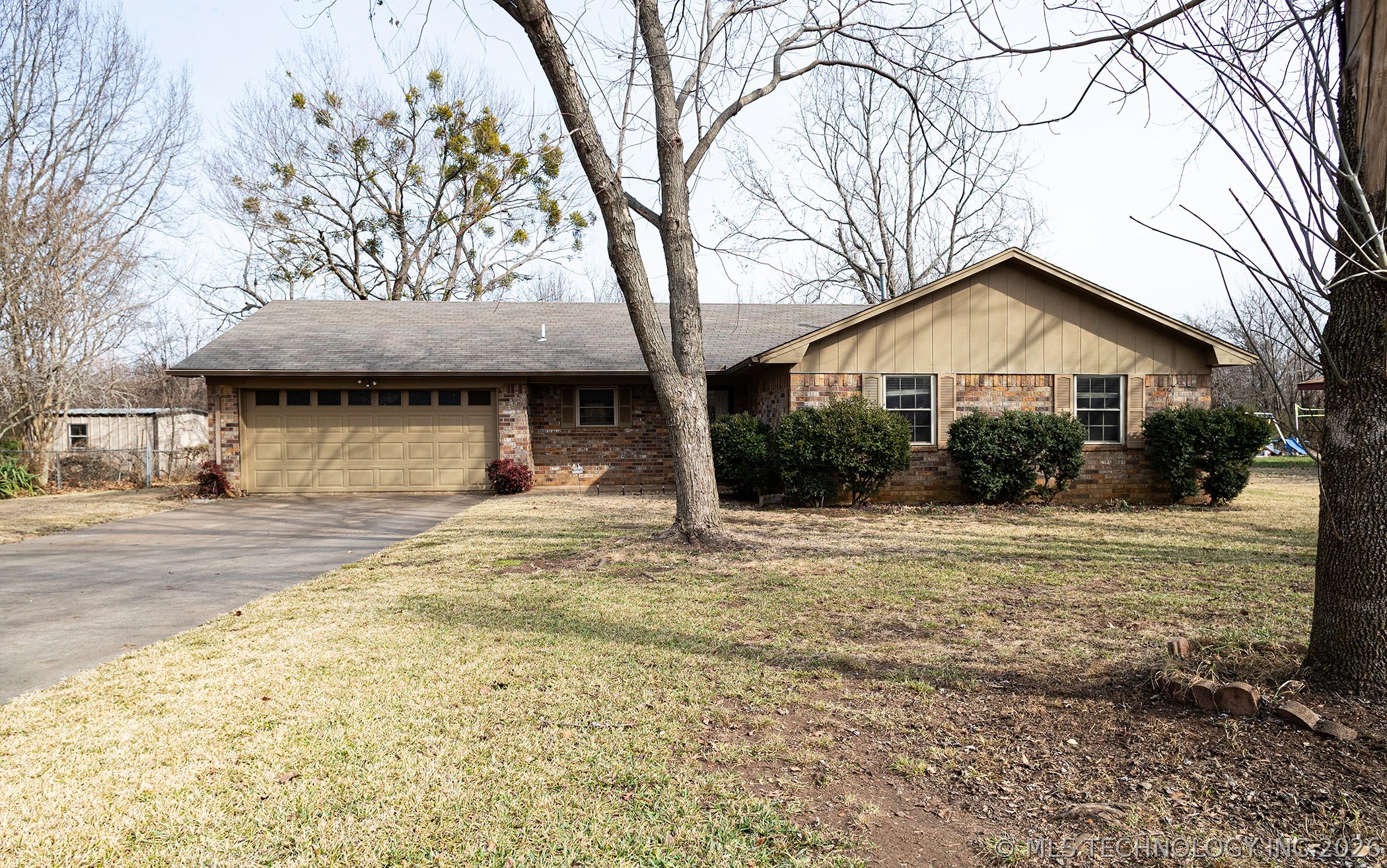 312 Meadowlark Lane Property Photo 1