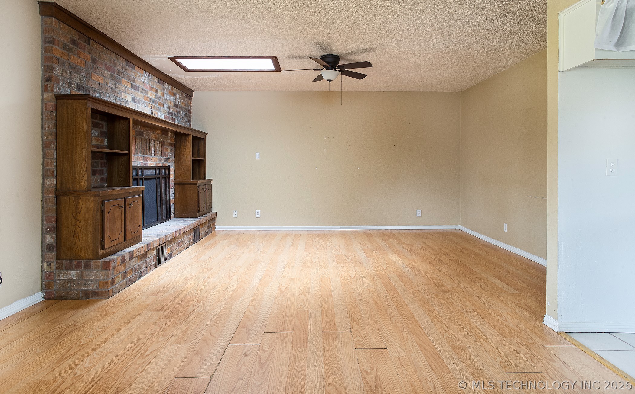 312 Meadowlark Lane Property Photo 6