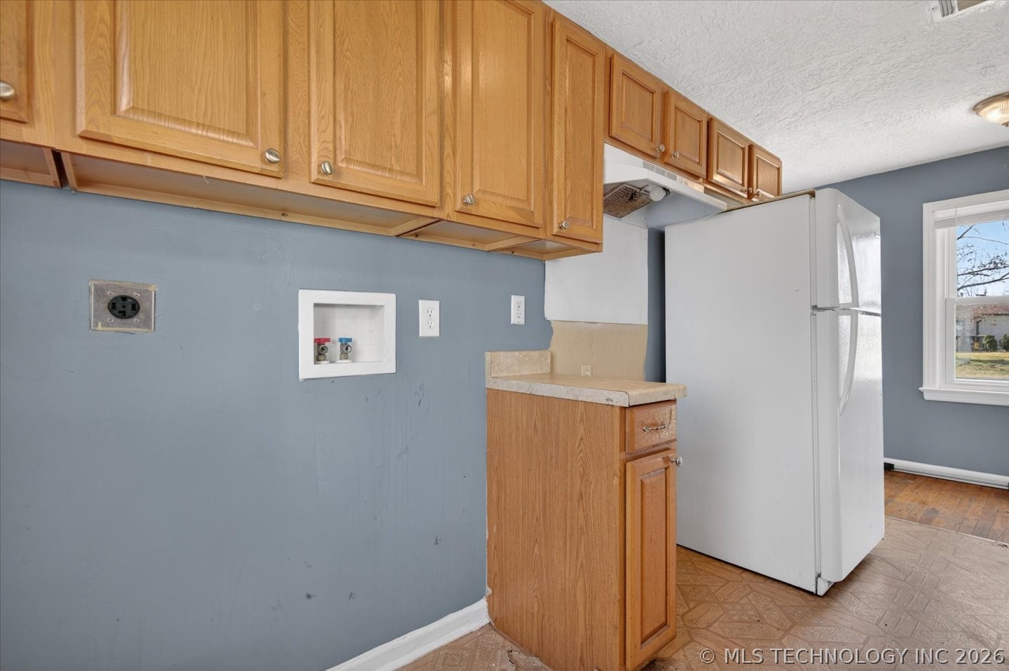 208 S Cherokee Avenue Property Photo 9