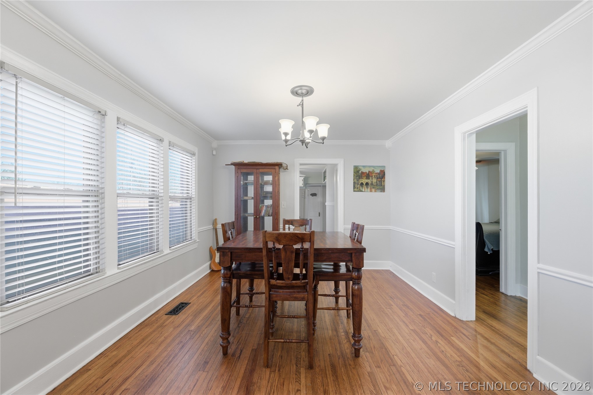 217 S Jamestown Avenue Property Photo 8
