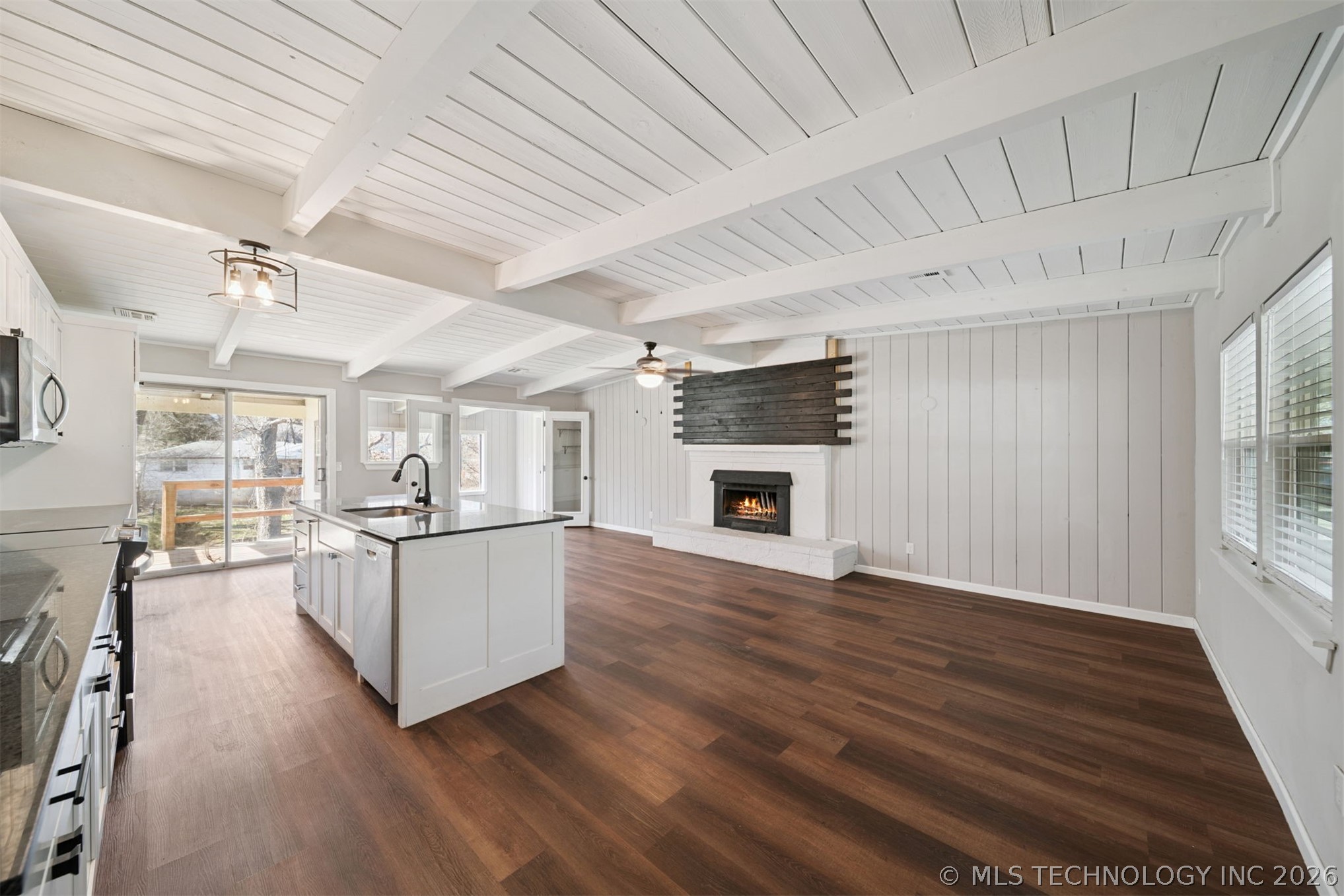 13196 S Walnut Road Property Photo 6