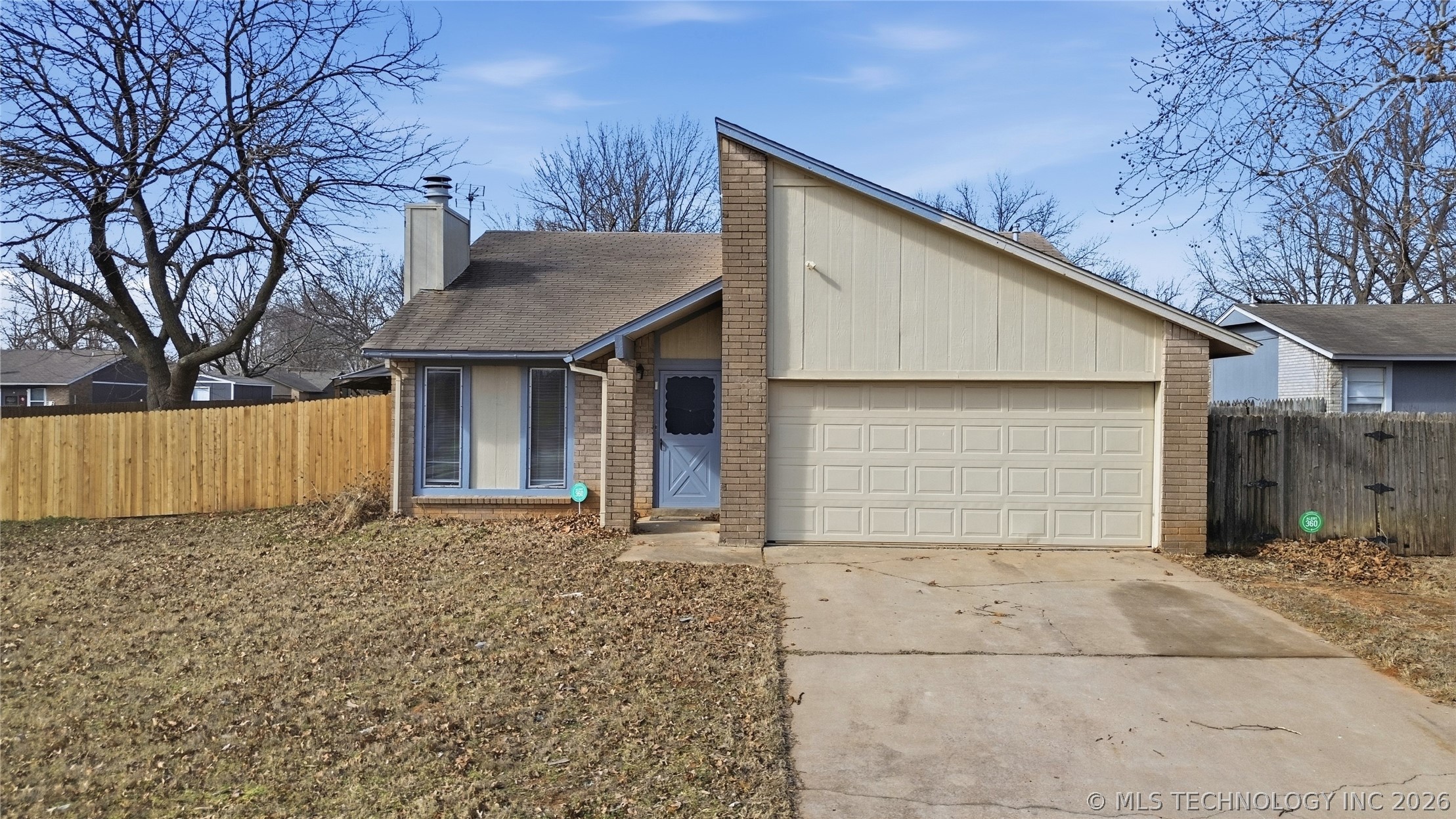 7508 S Lions Avenue Property Photo 1