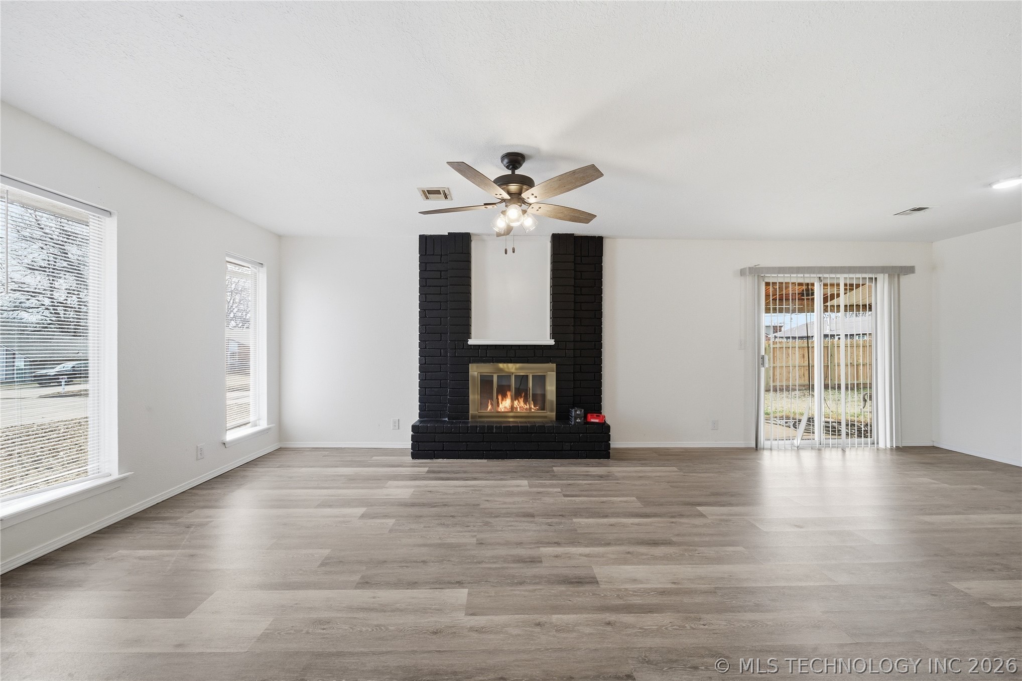 7508 S Lions Avenue Property Photo 6