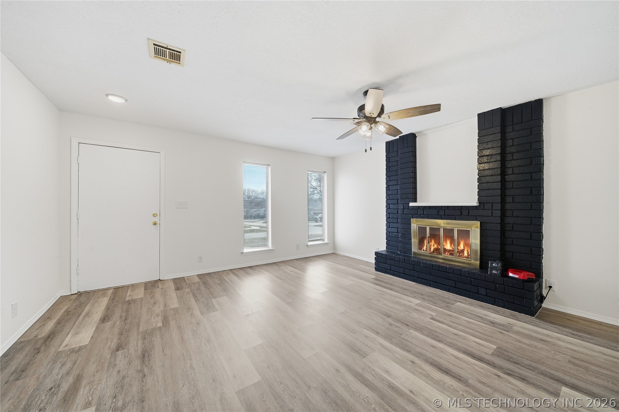 7508 S Lions Avenue Property Photo 7