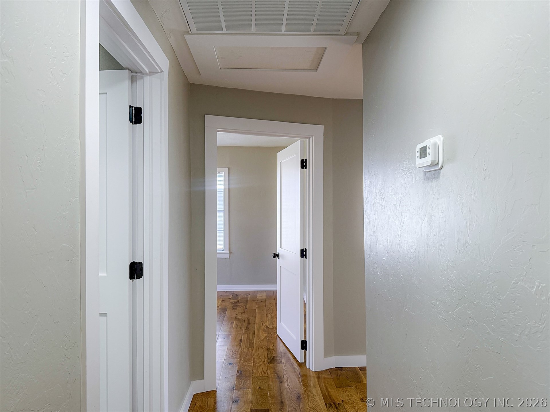 418 W 6th Street Property Photo 16