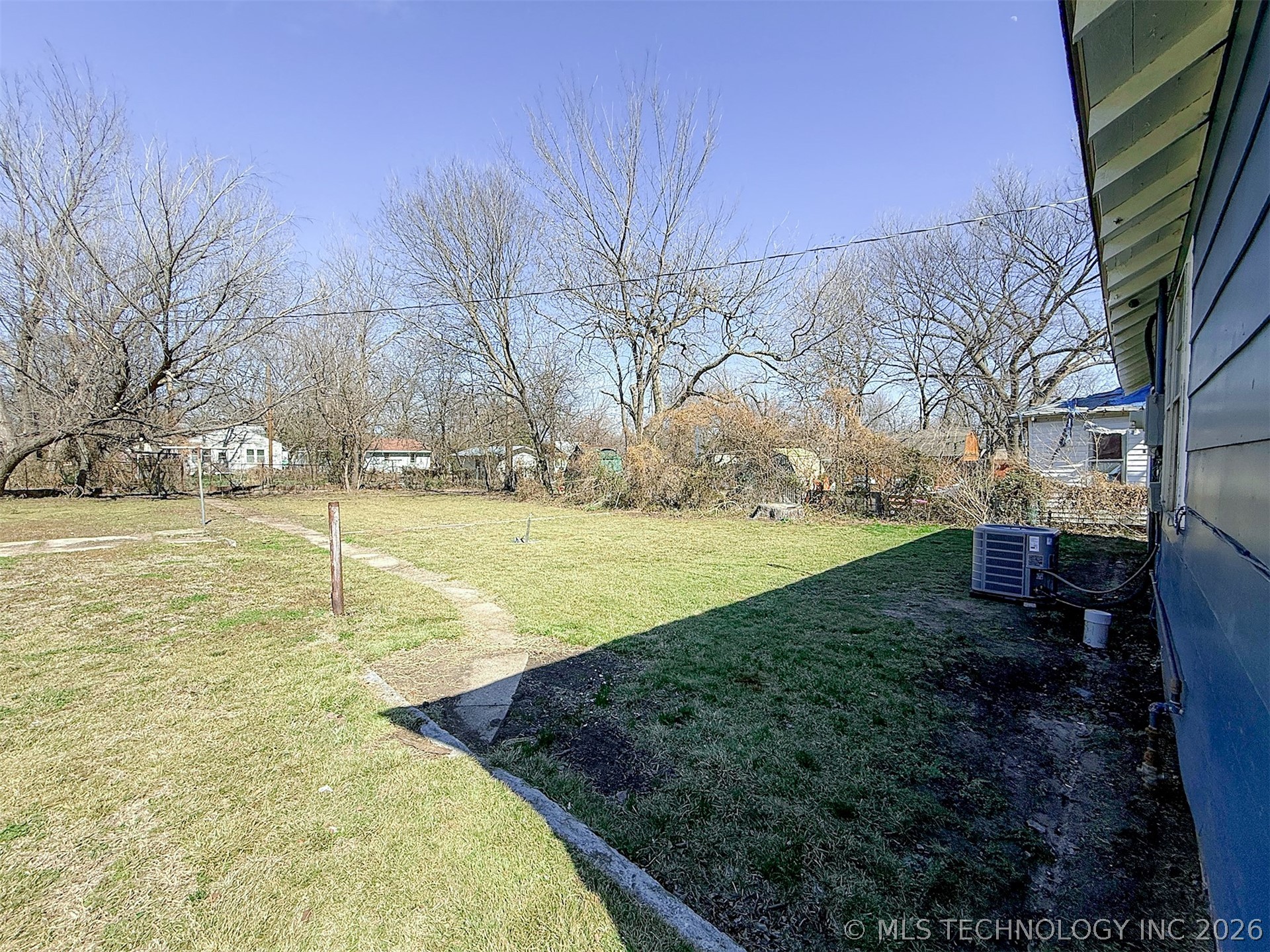 418 W 6th Street Property Photo 29