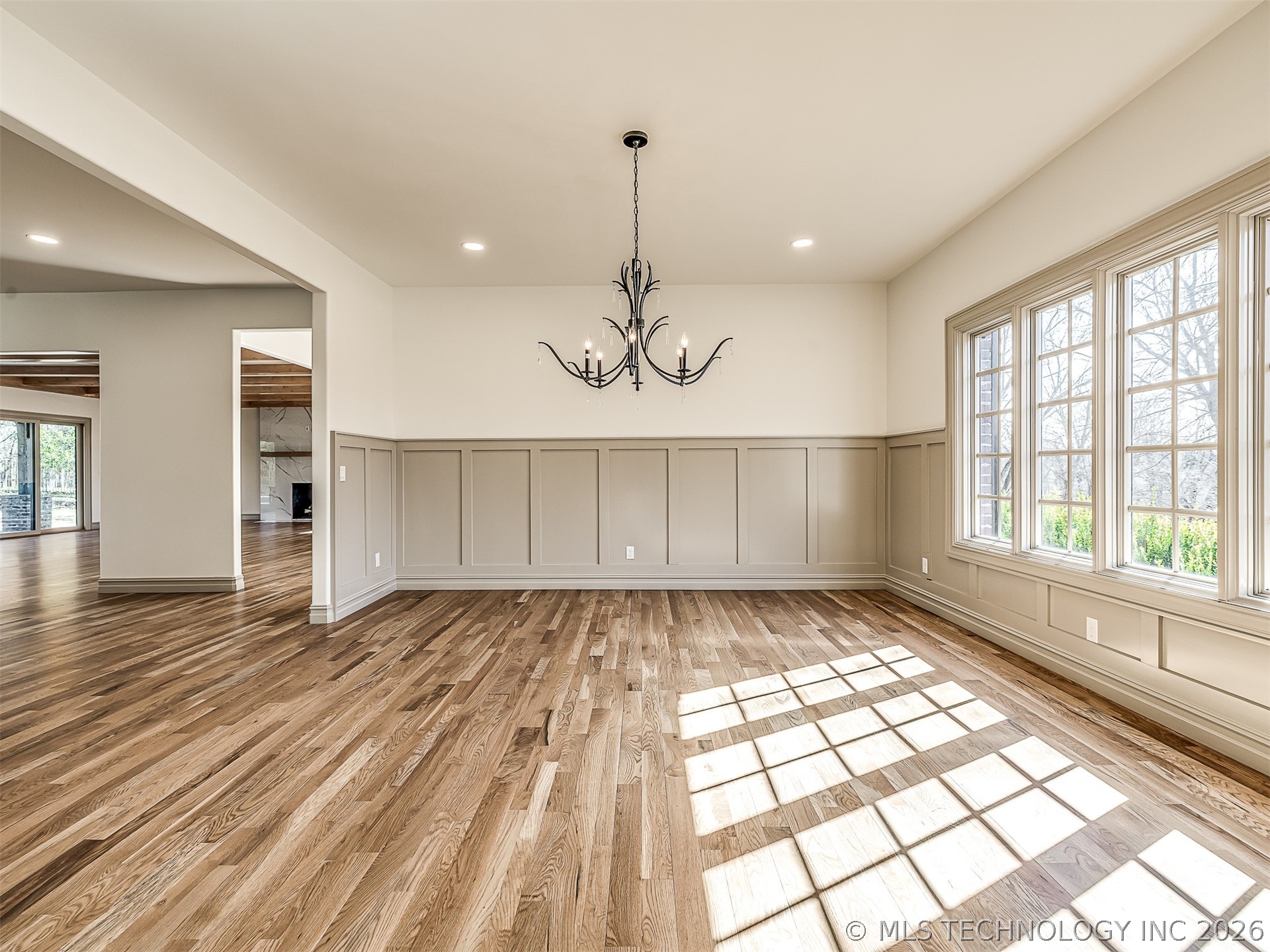 19019 Woodmere Street Property Photo 11