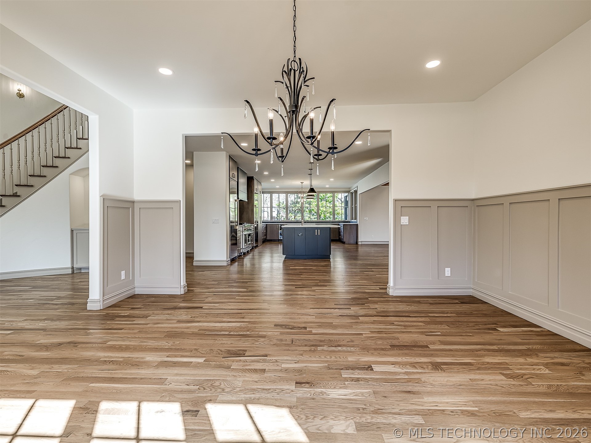 19019 Woodmere Street Property Photo 12