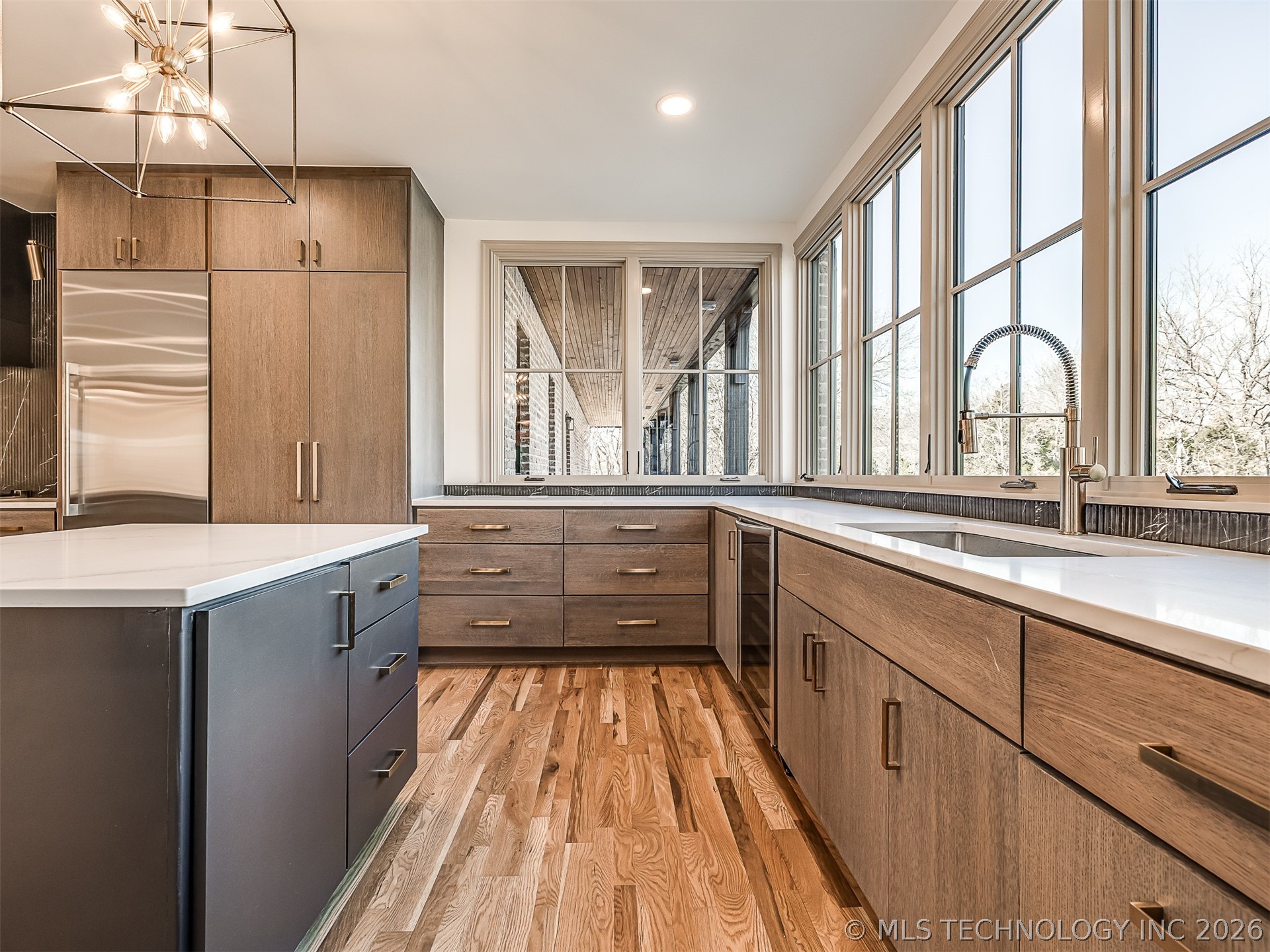 19019 Woodmere Street Property Photo 21
