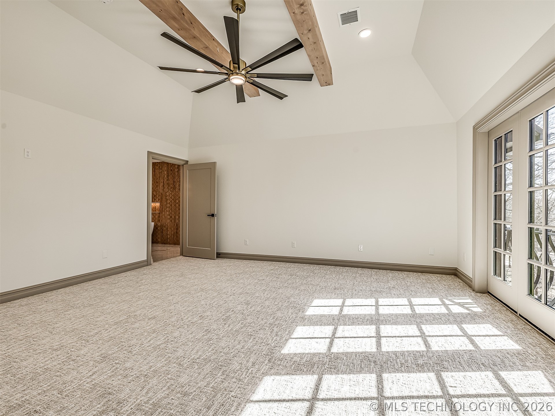 19019 Woodmere Street Property Photo 43