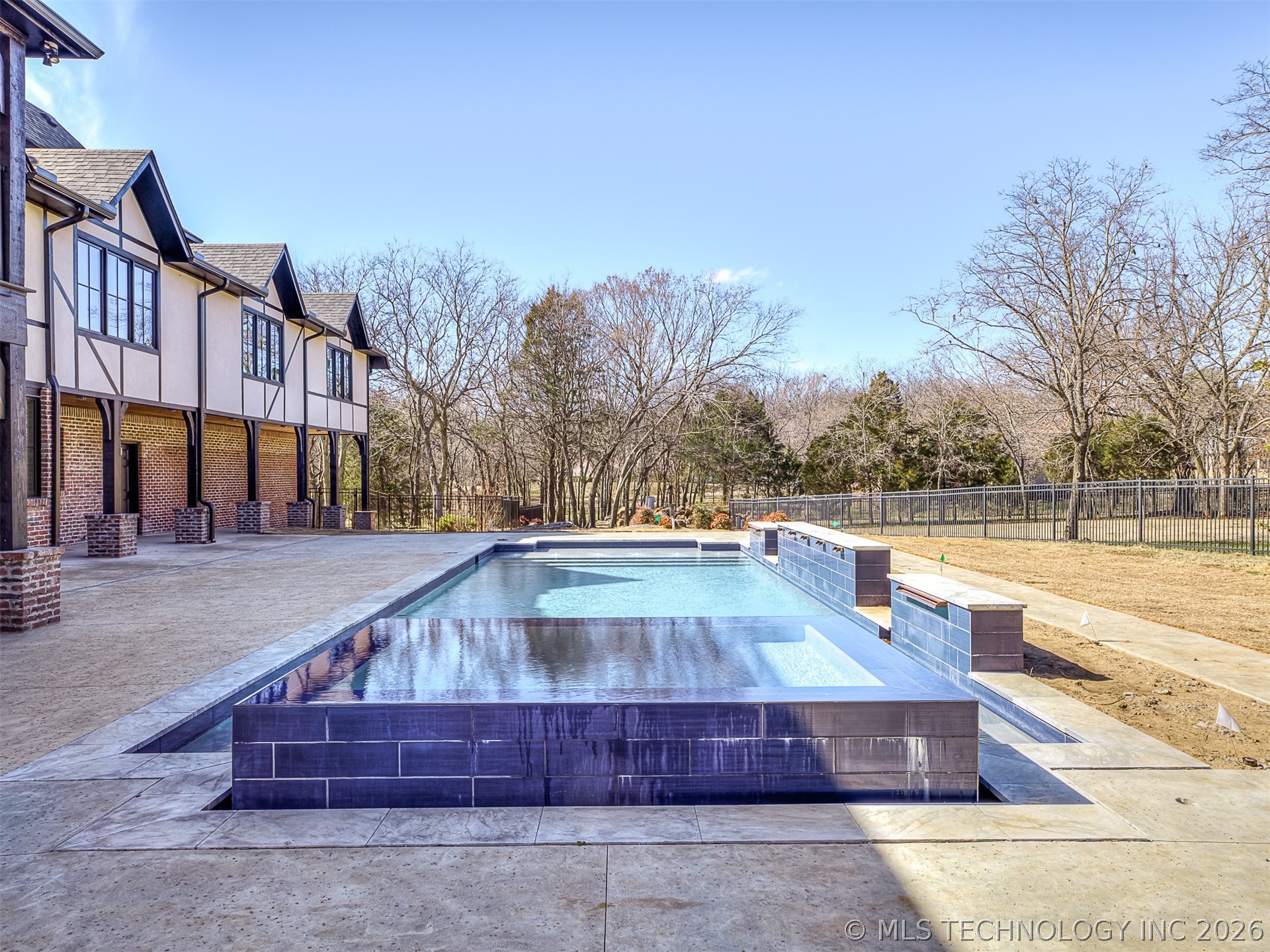19019 Woodmere Street Property Photo 90