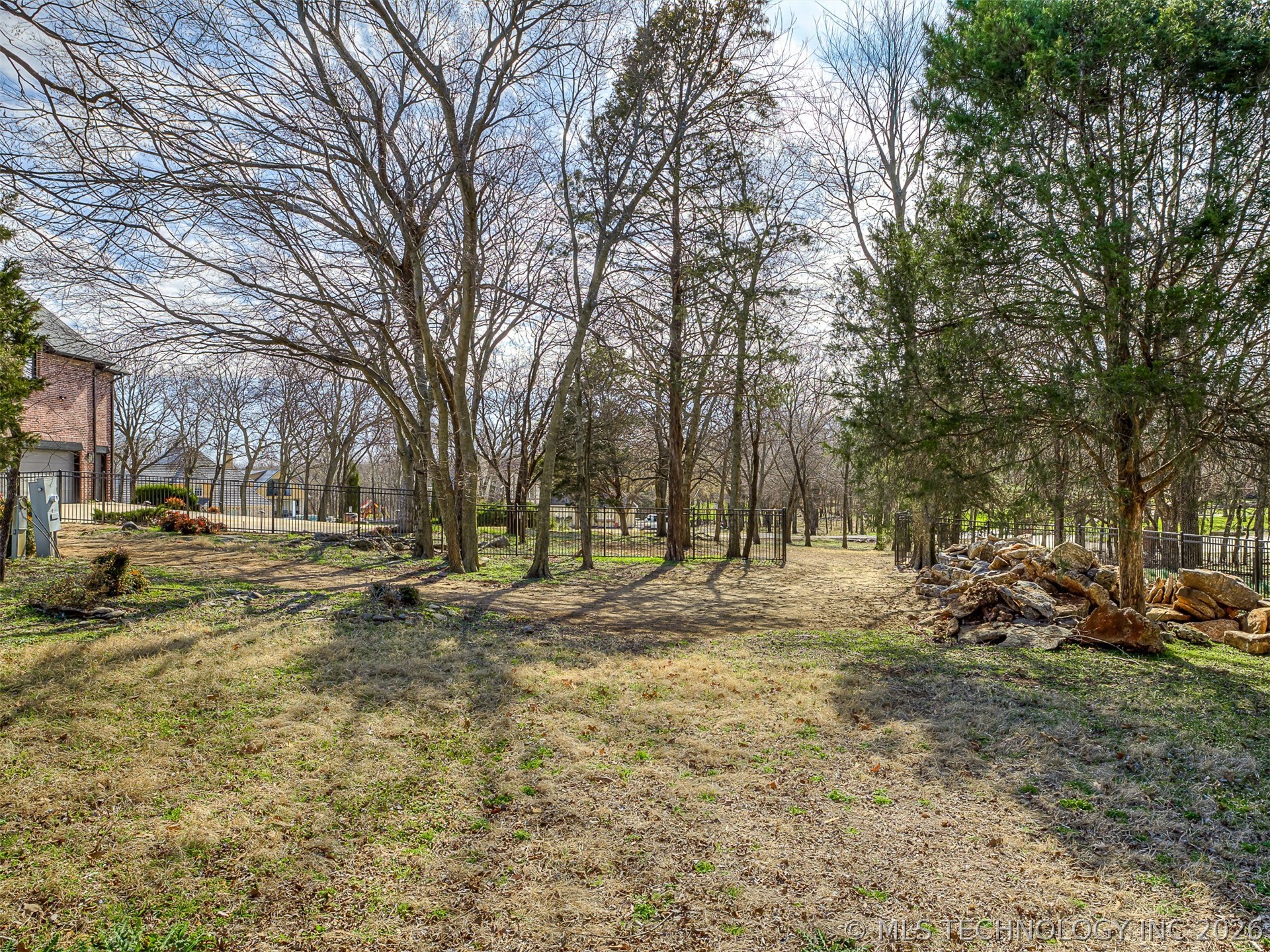 19019 Woodmere Street Property Photo 91