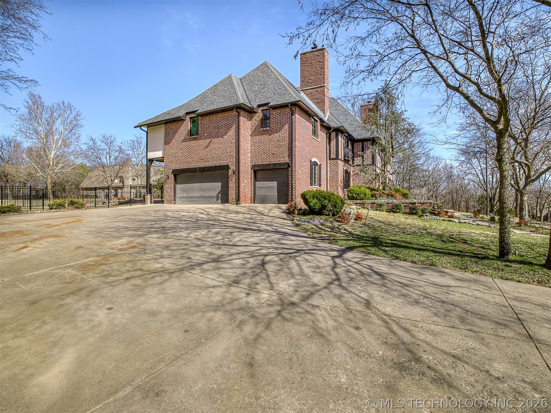 19019 Woodmere Street Property Photo 92