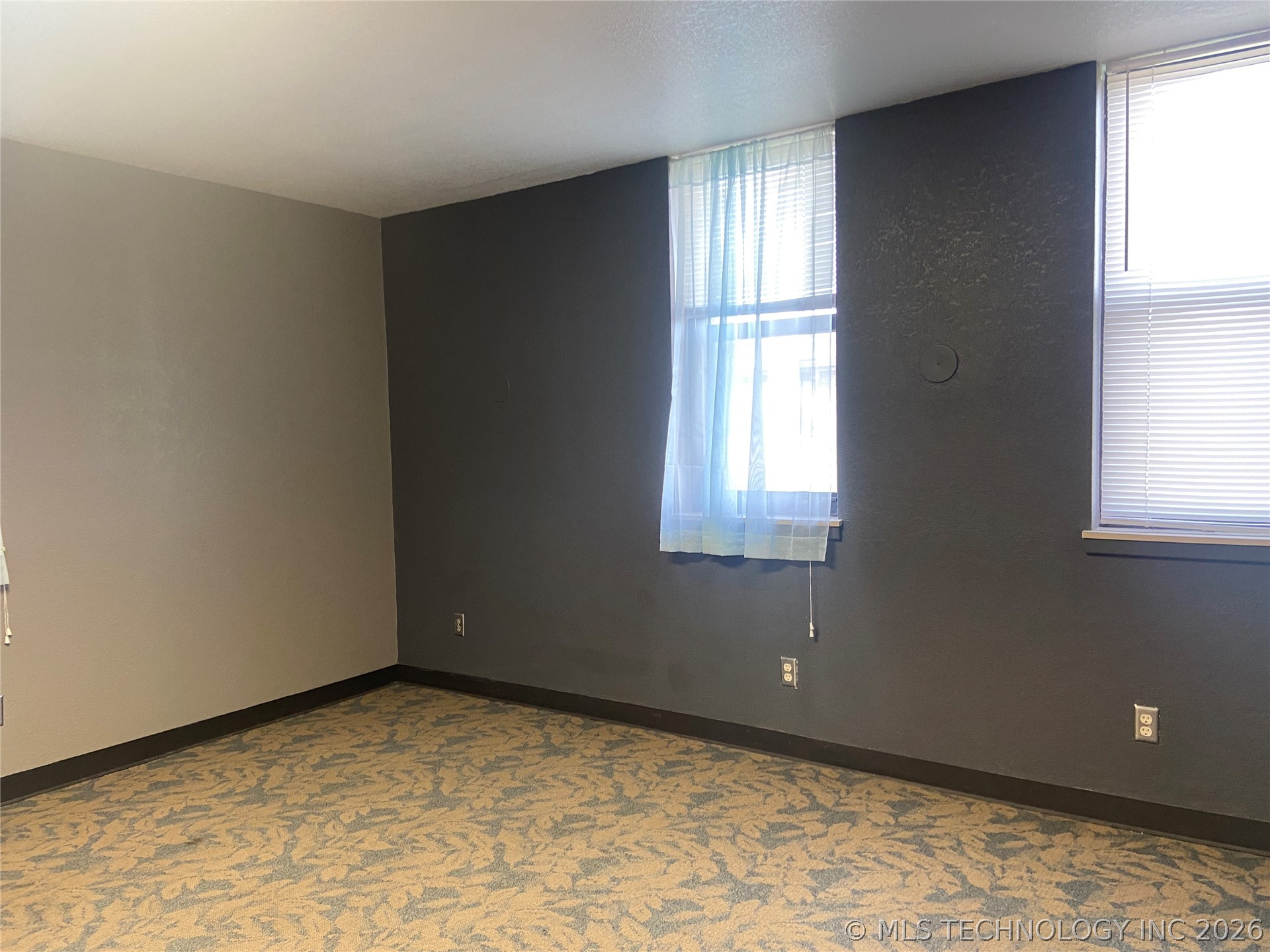 817 Elks Boulevard Property Photo 25