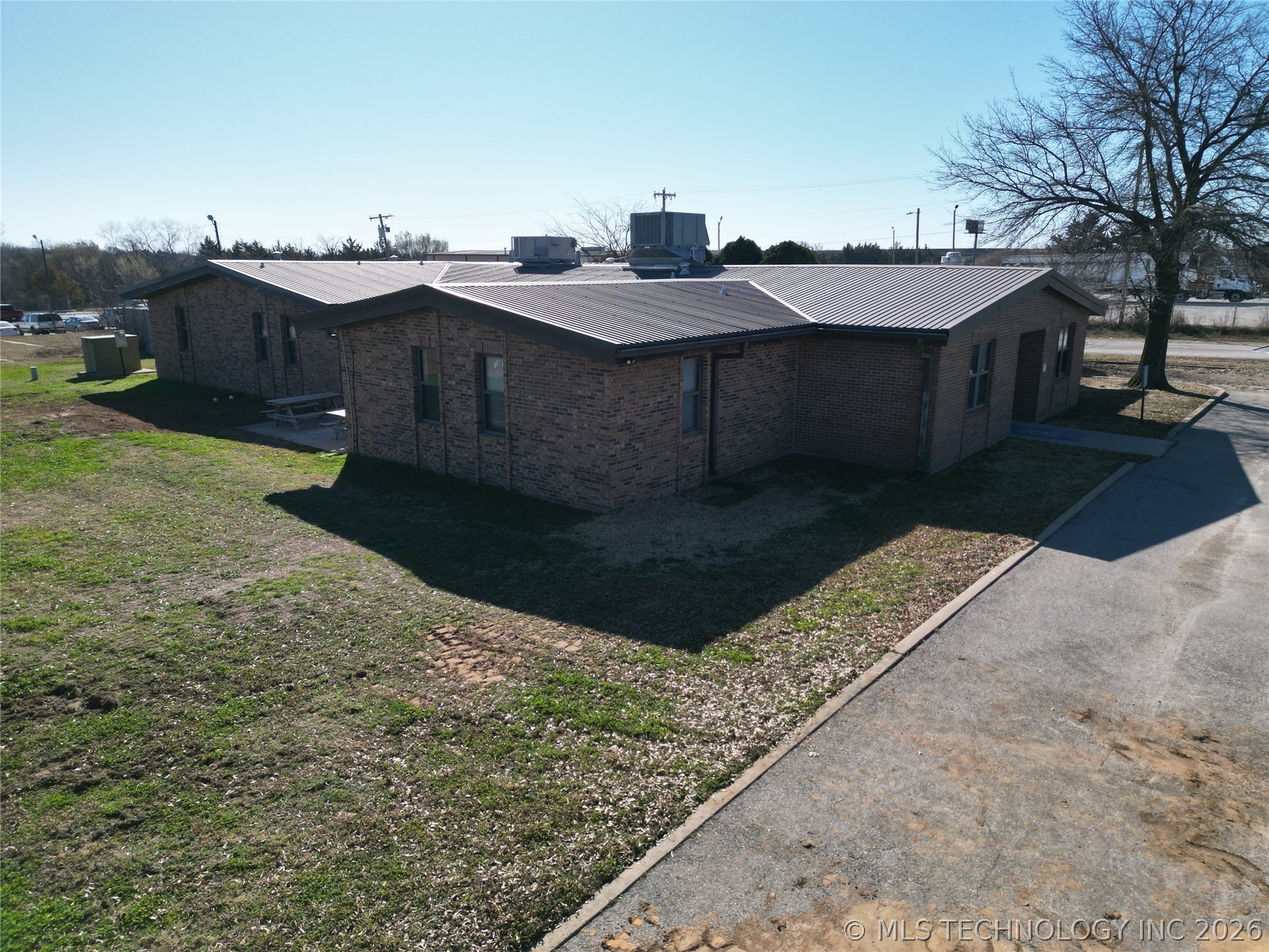 817 Elks Boulevard Property Photo 43