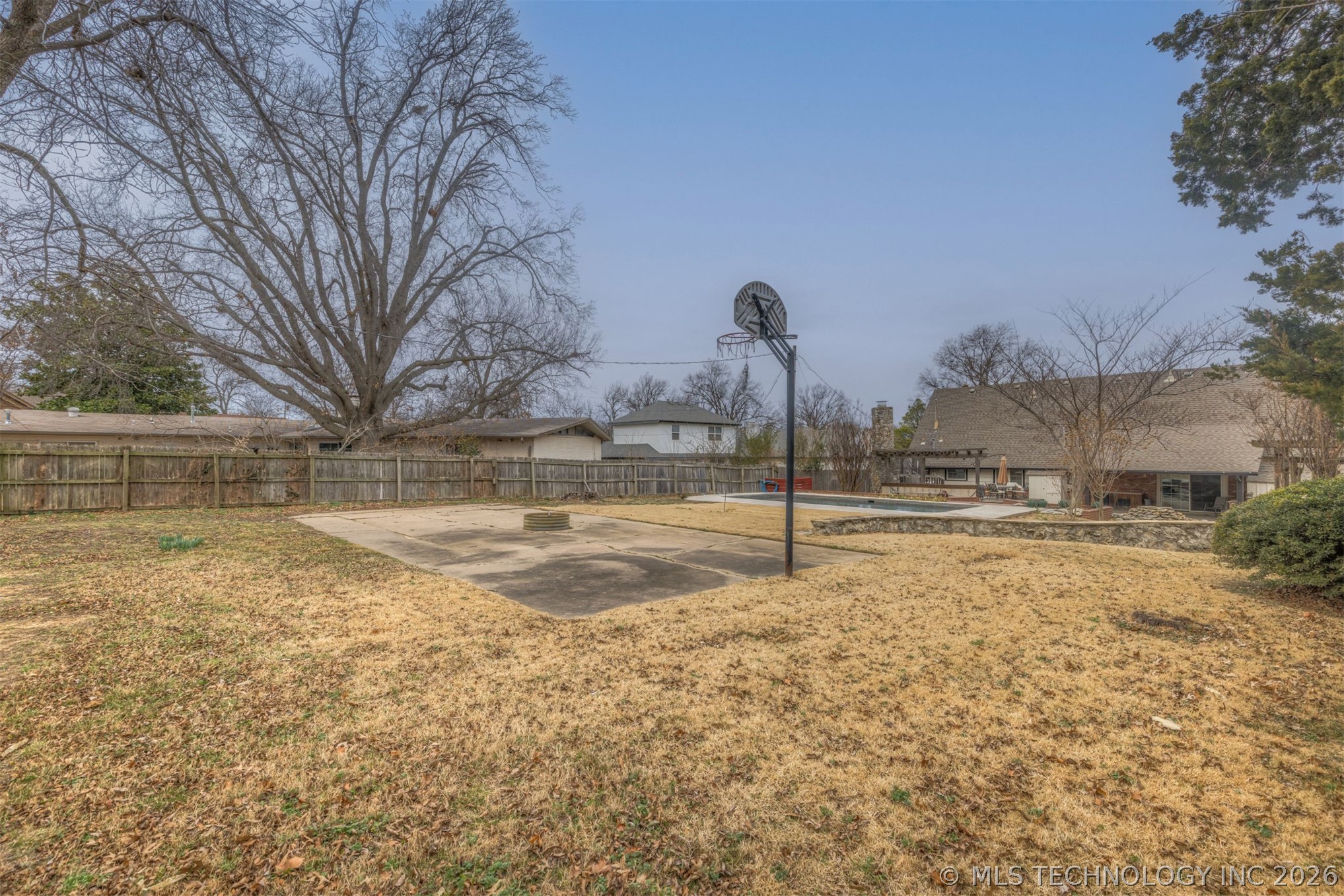 6848 E 59th Street Property Photo 41