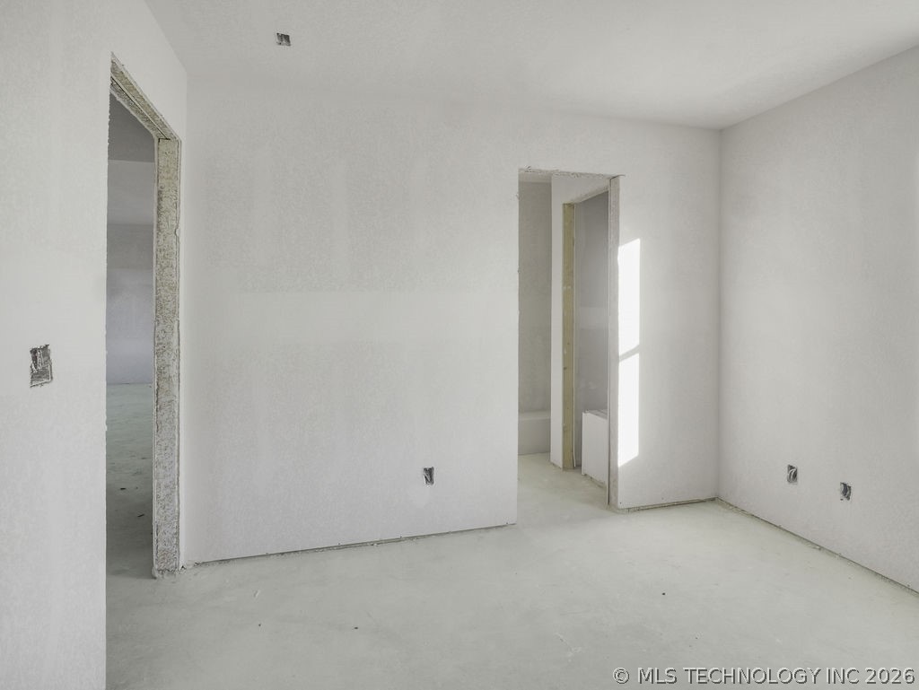 650 W 6th Street Property Photo 8