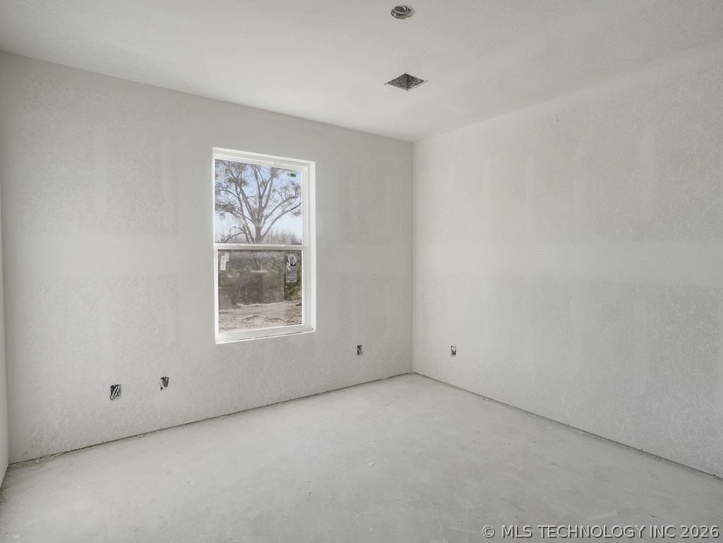650 W 6th Street Property Photo 9