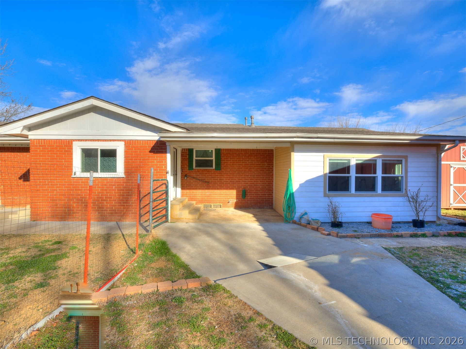 20855 S 4220 Road Property Photo 1